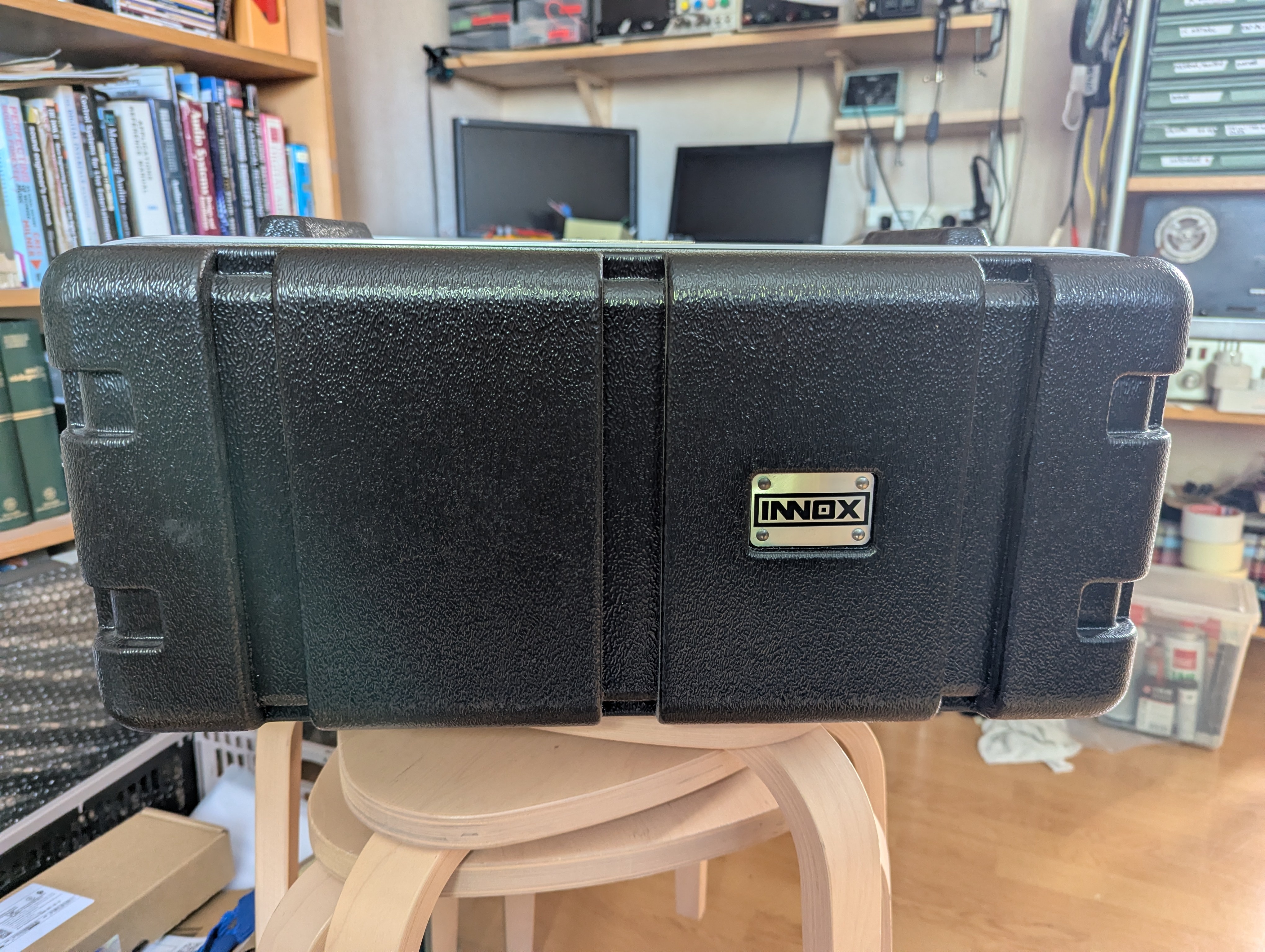 Flight case 19" 4U 200mm profondeur