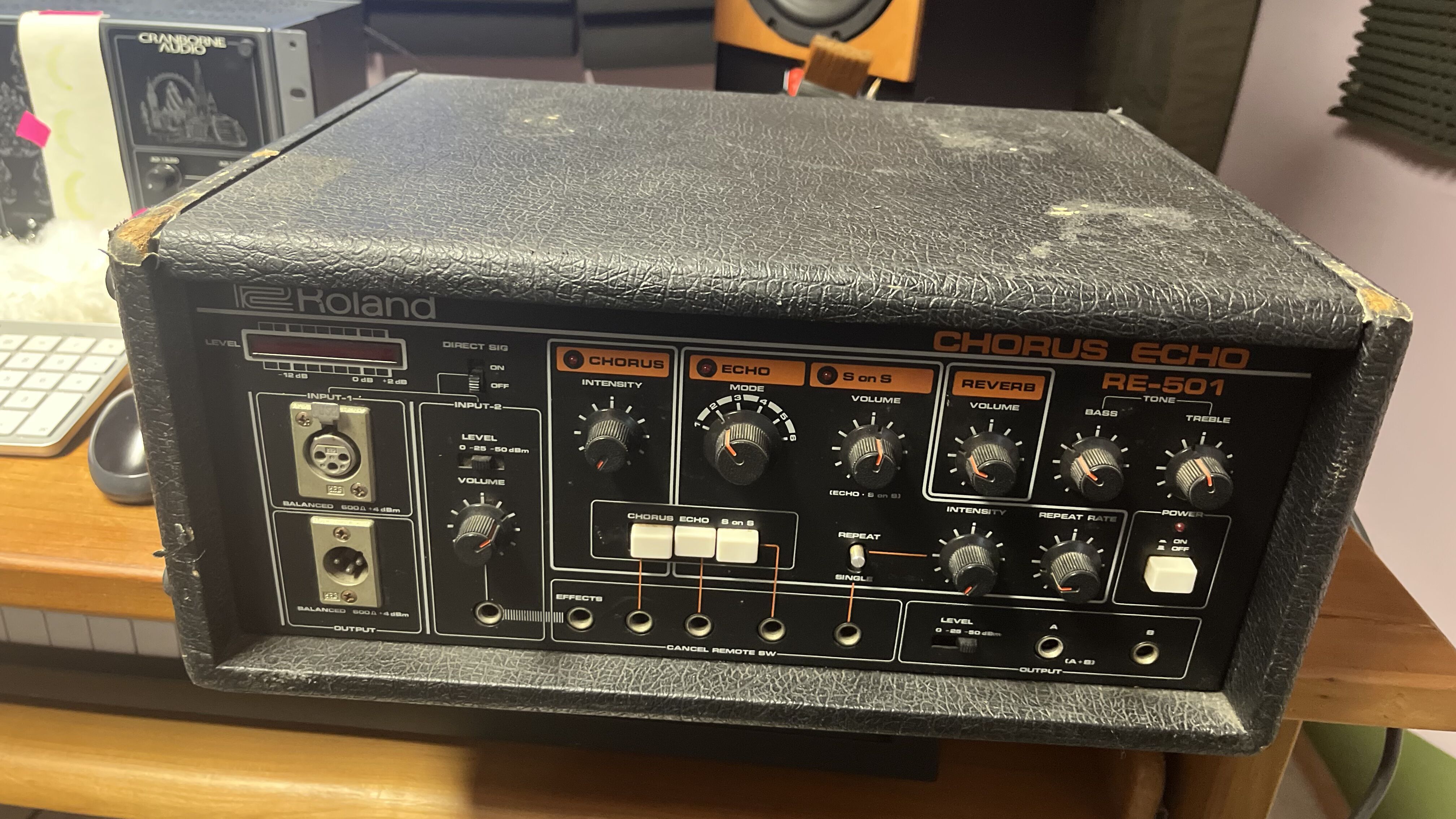 vends space echo RE 501