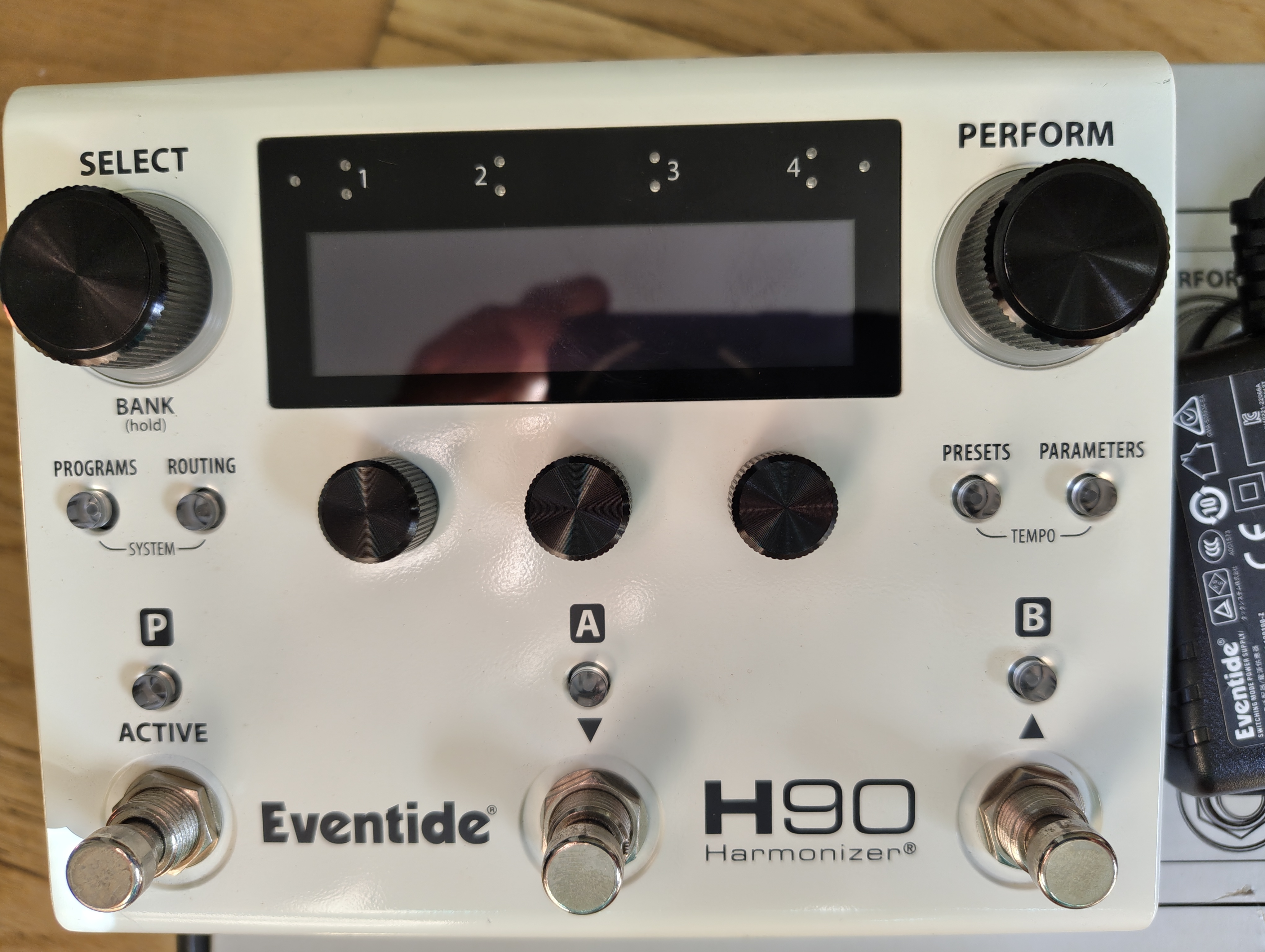 Vends Eventide H90 en très bon état 