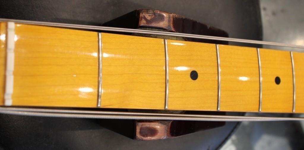fender pb57 t japon japan (1)