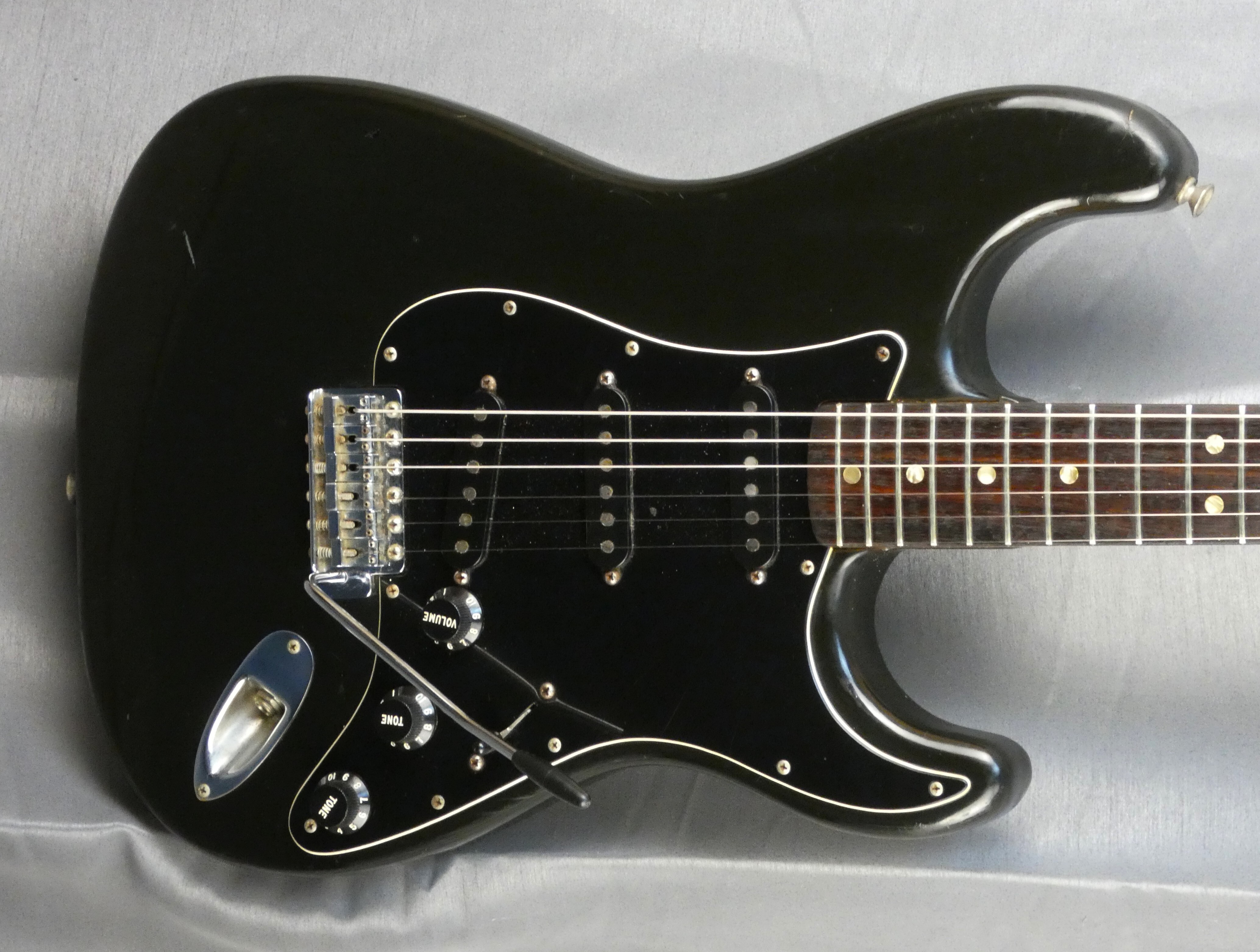 fender stratocaster 1978 cbs black ash usa  (42)