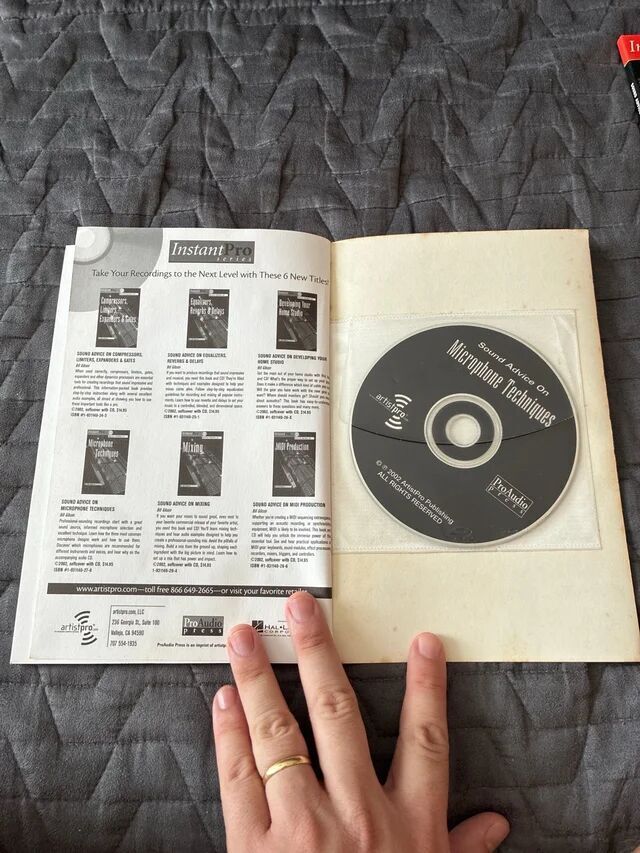 Hal Leonard livre Sound Advice on Microphone Techniques (85908)