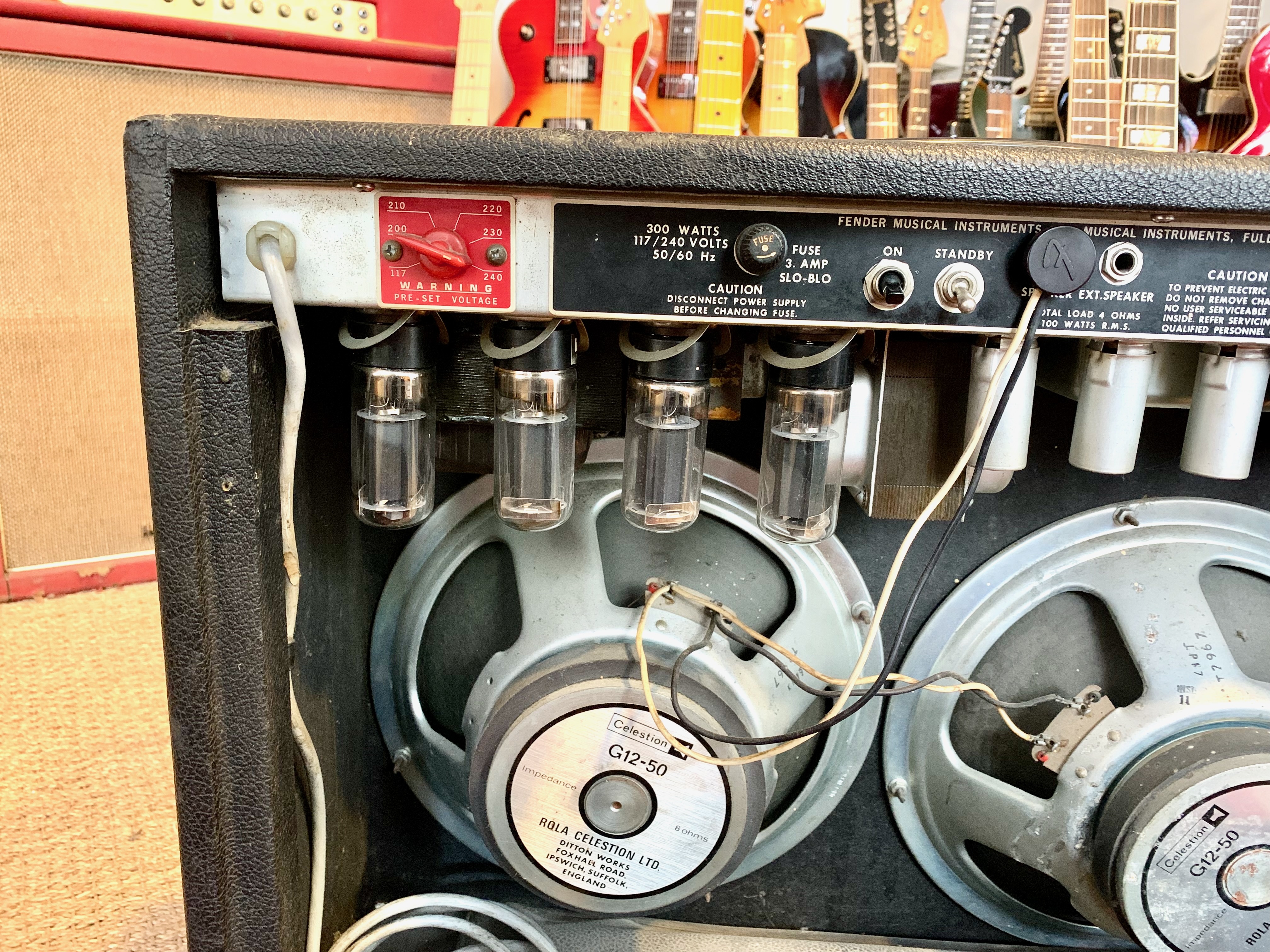 Fender Twin Reverb "Silverface" (1968-1982) (95443)