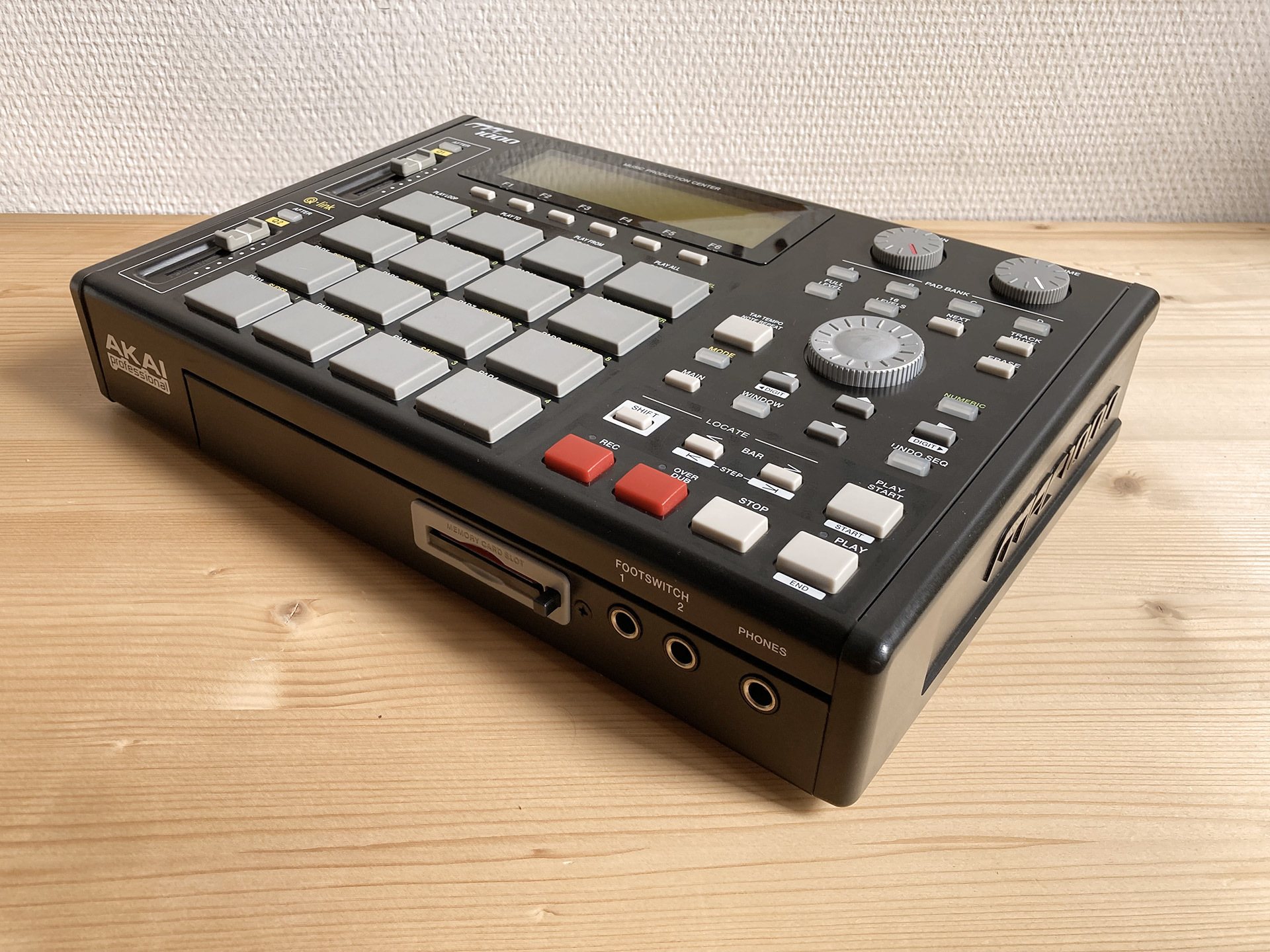 MPC1000 V316 0136
