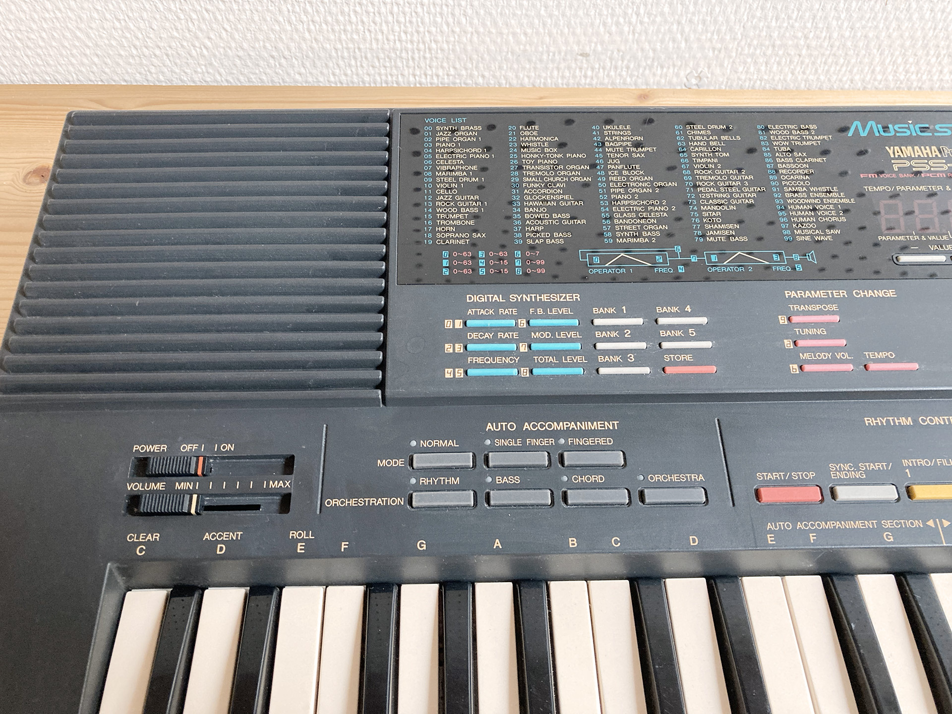 Yamaha-PSS-580 0159