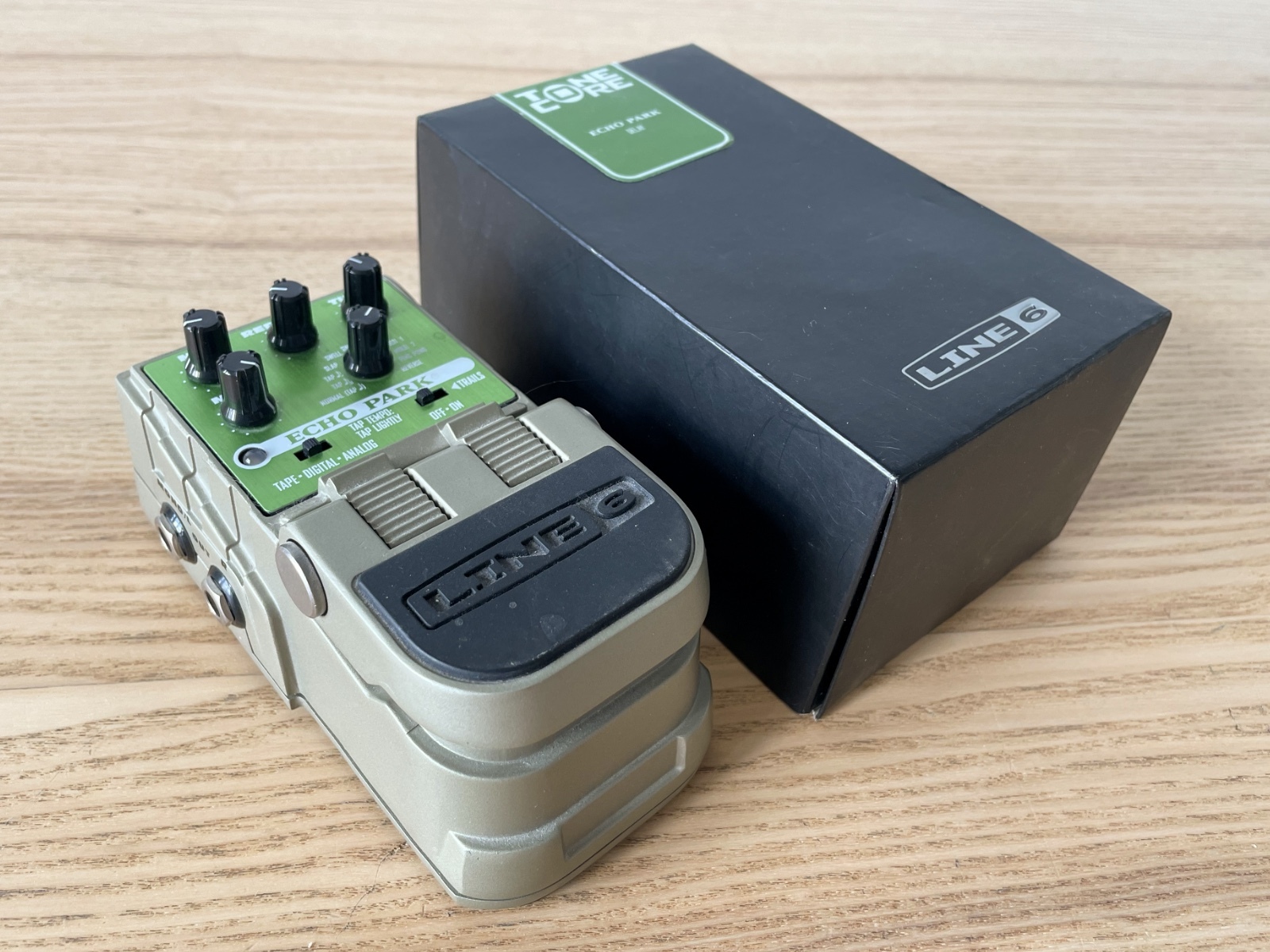Vends Line6 ToneCore Echo Park