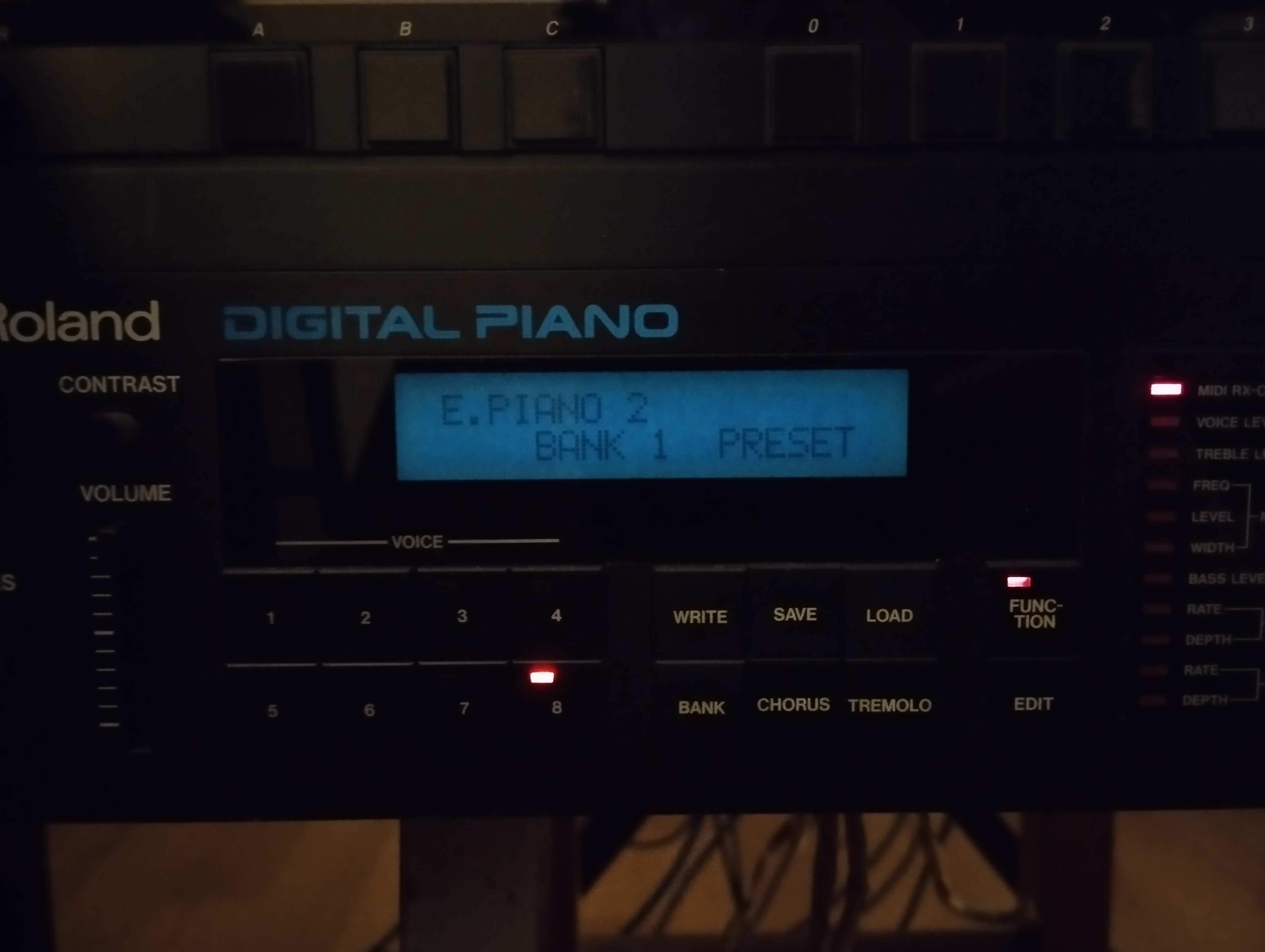 Roland MKS-20 (37797)