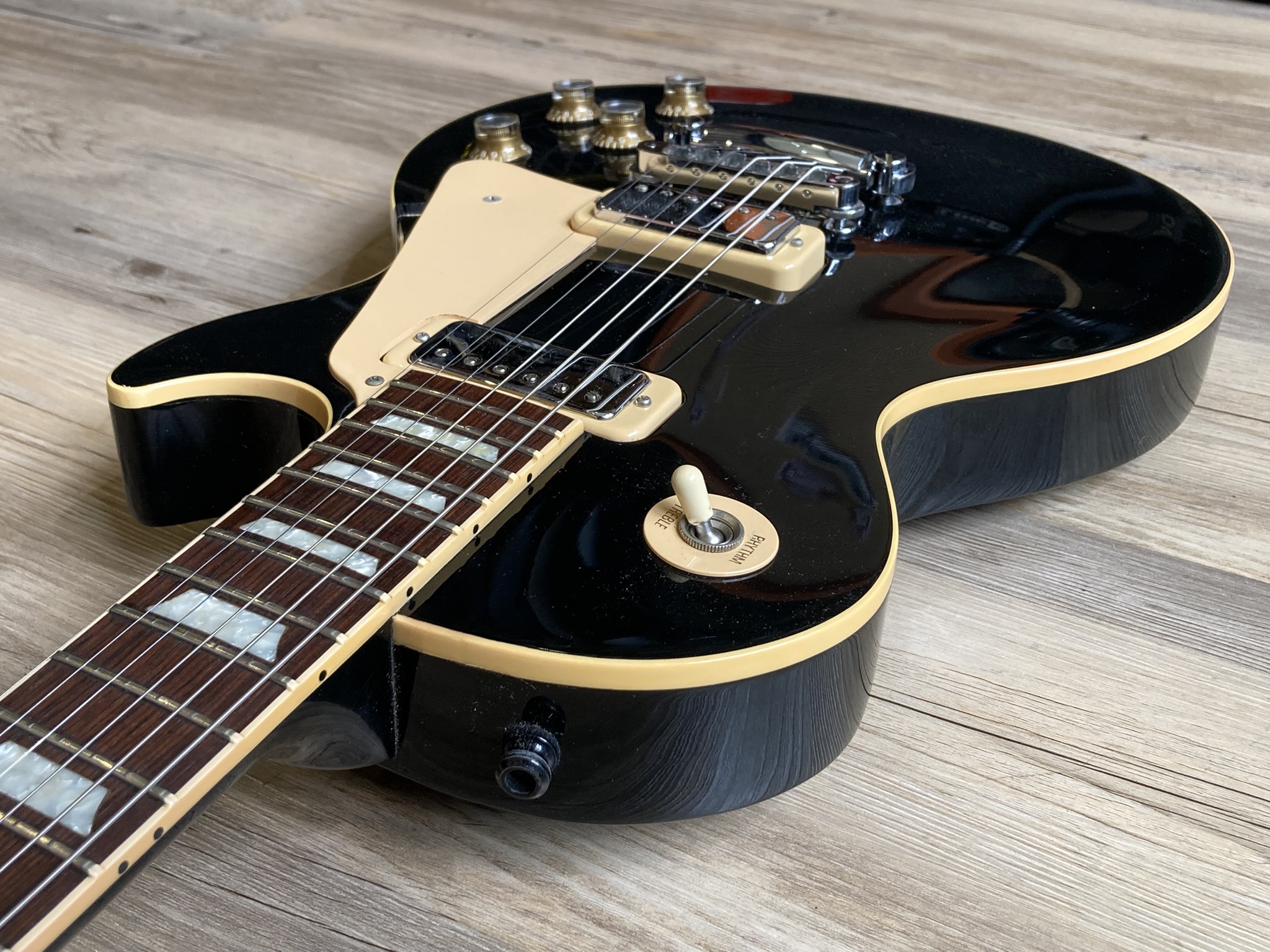 Gibson Les Paul Deluxe (2004) (23232)