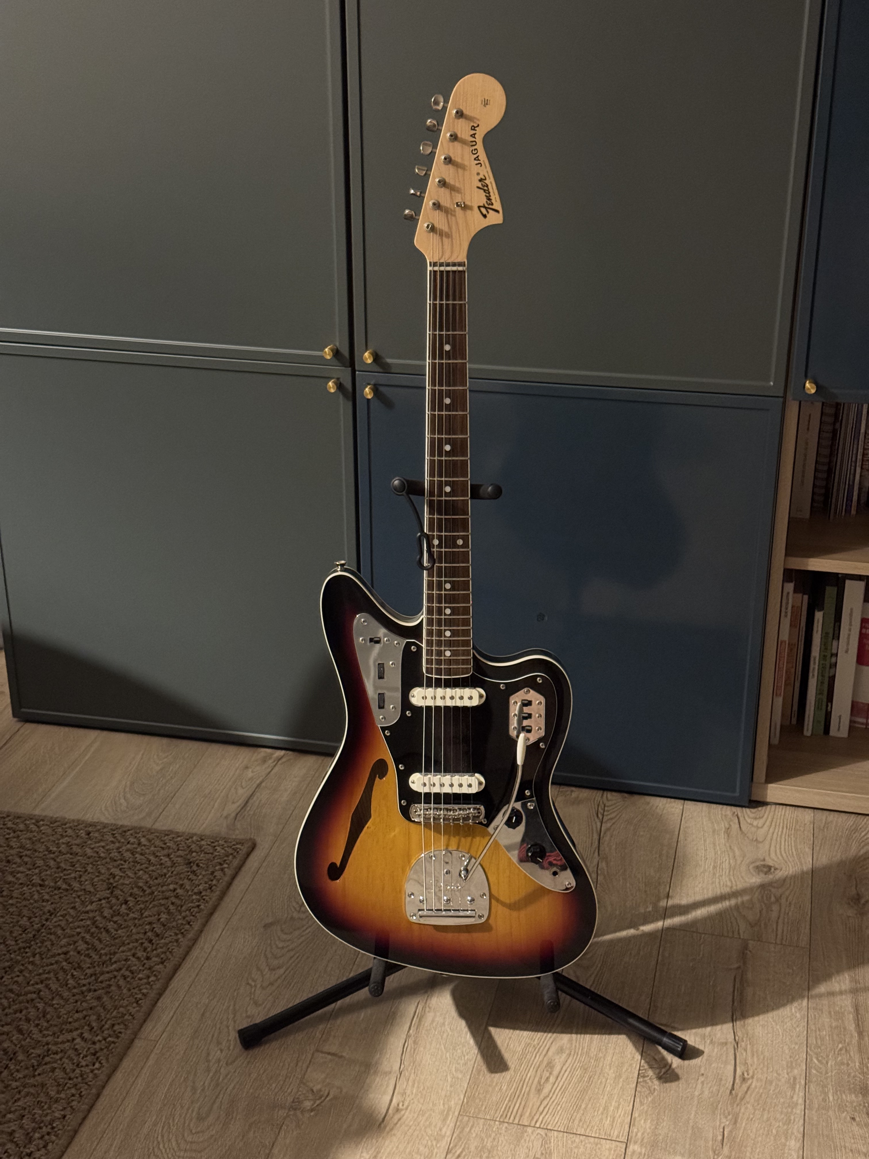 Fender Jaguar Special edition Thinline japonaise