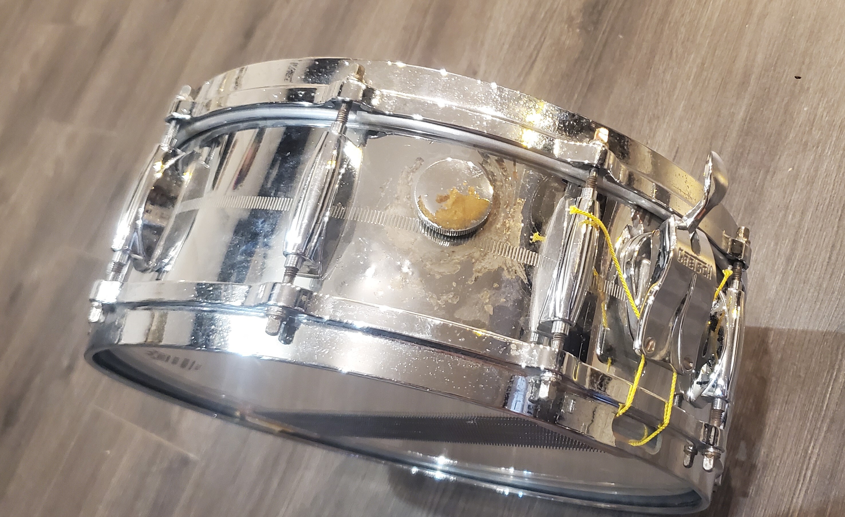 Gretsch Broadkaster Chrome over brass snare 14'' x 5'' (88306)