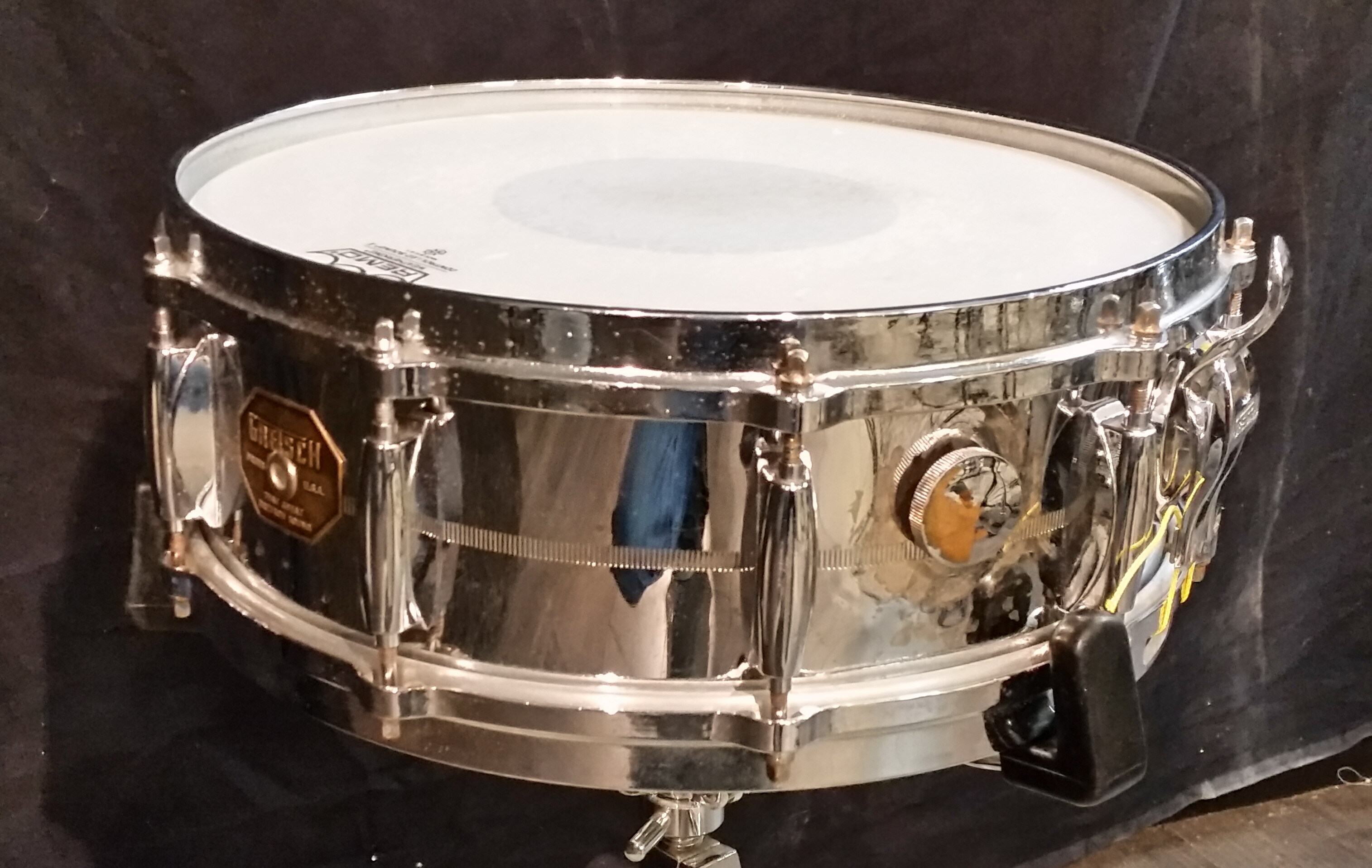 Gretsch Broadkaster Chrome over brass snare 14'' x 5'' (98907)