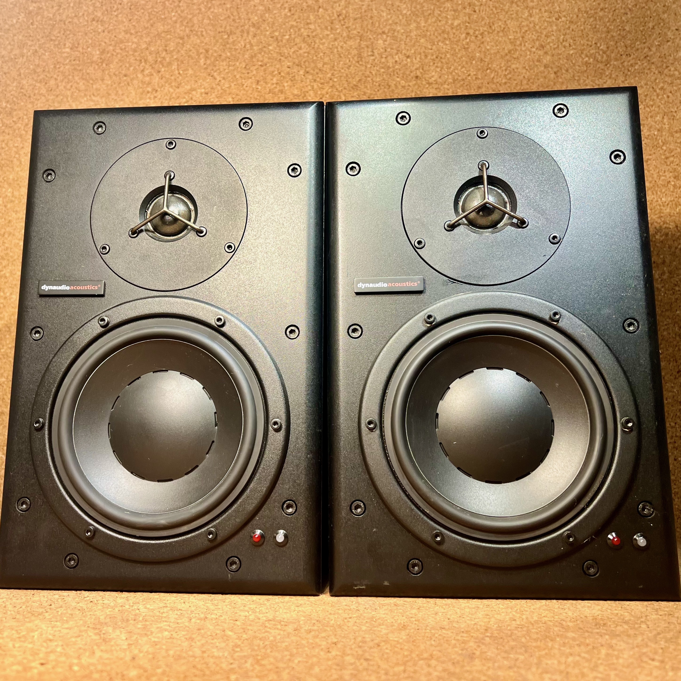 A vendre paire de Dynaudio BM6A