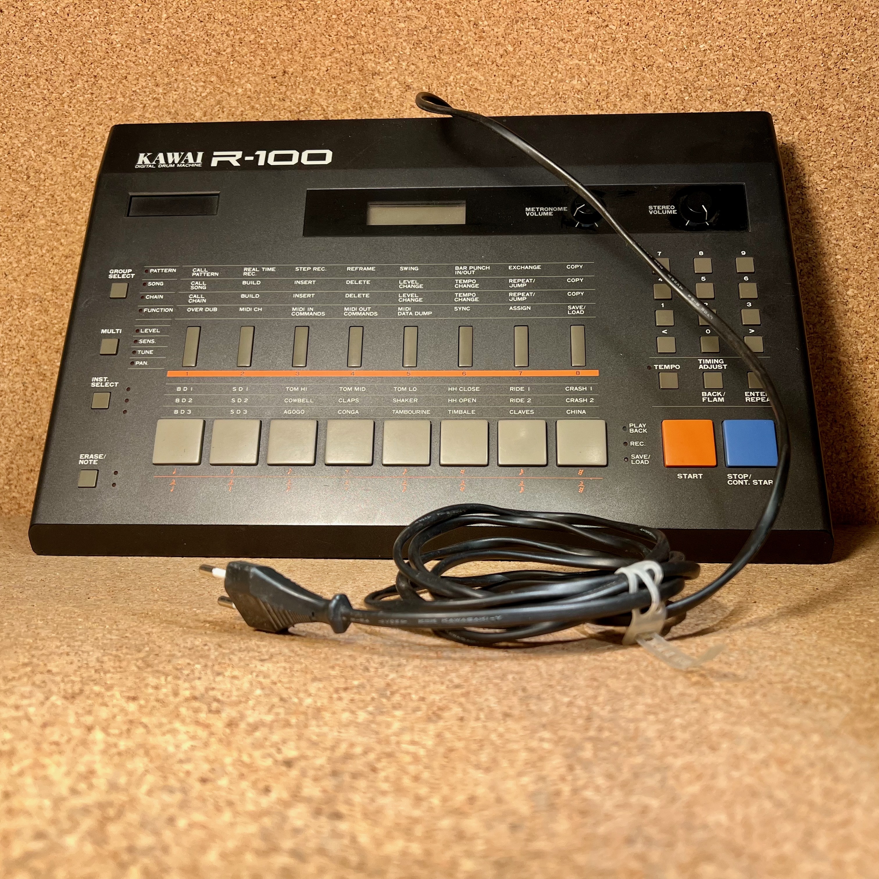 A vendre Kawai R-100