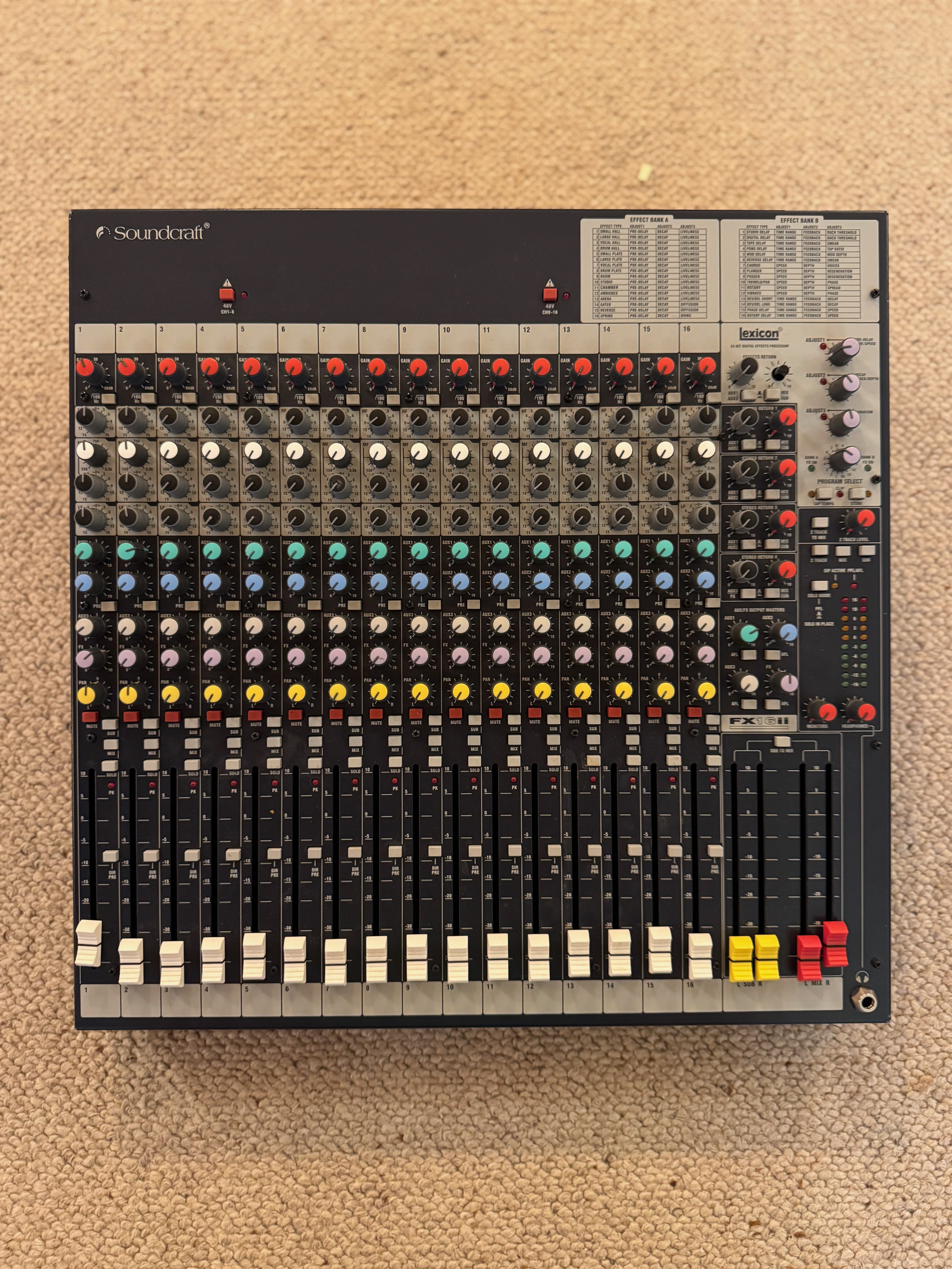 vends table de mixage soundcraft FX16 II