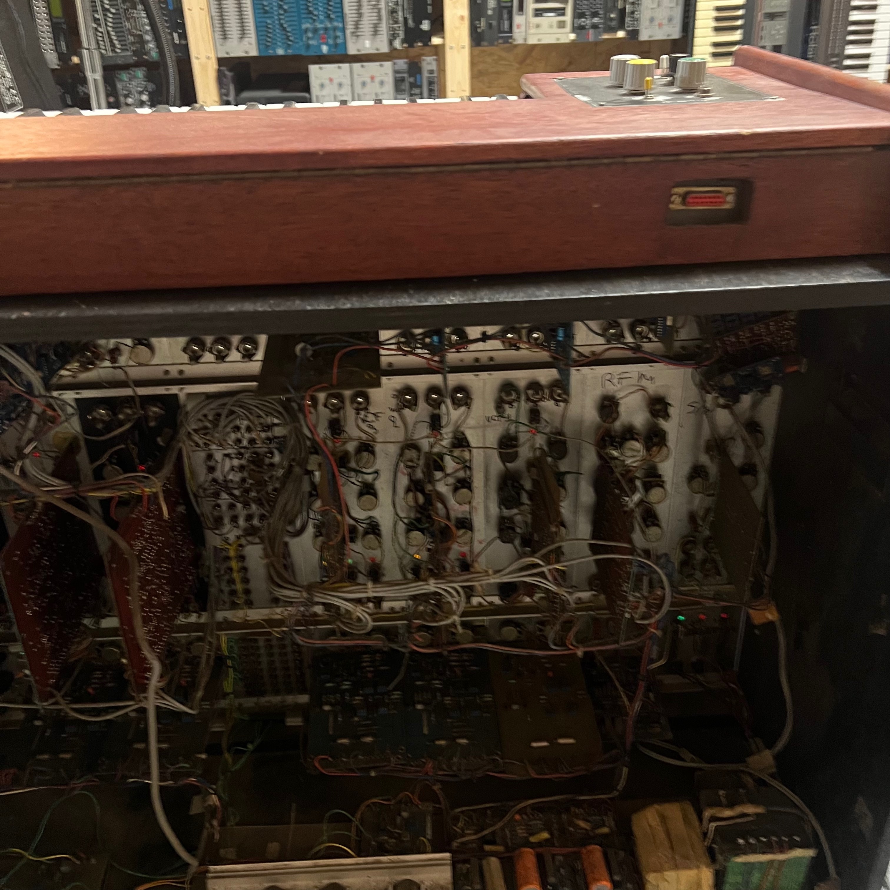 Elektor Formant (37053)