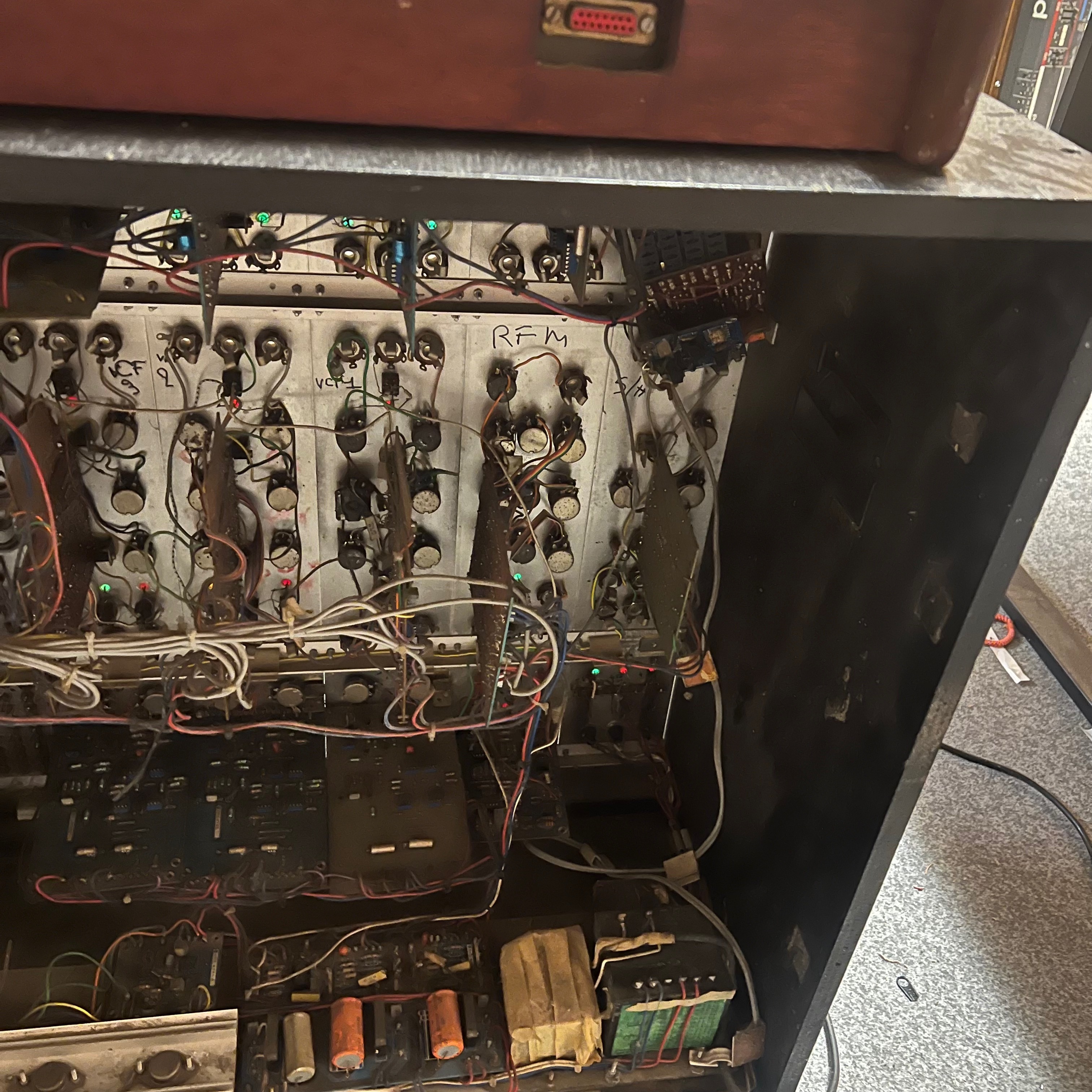 Elektor Formant (84461)
