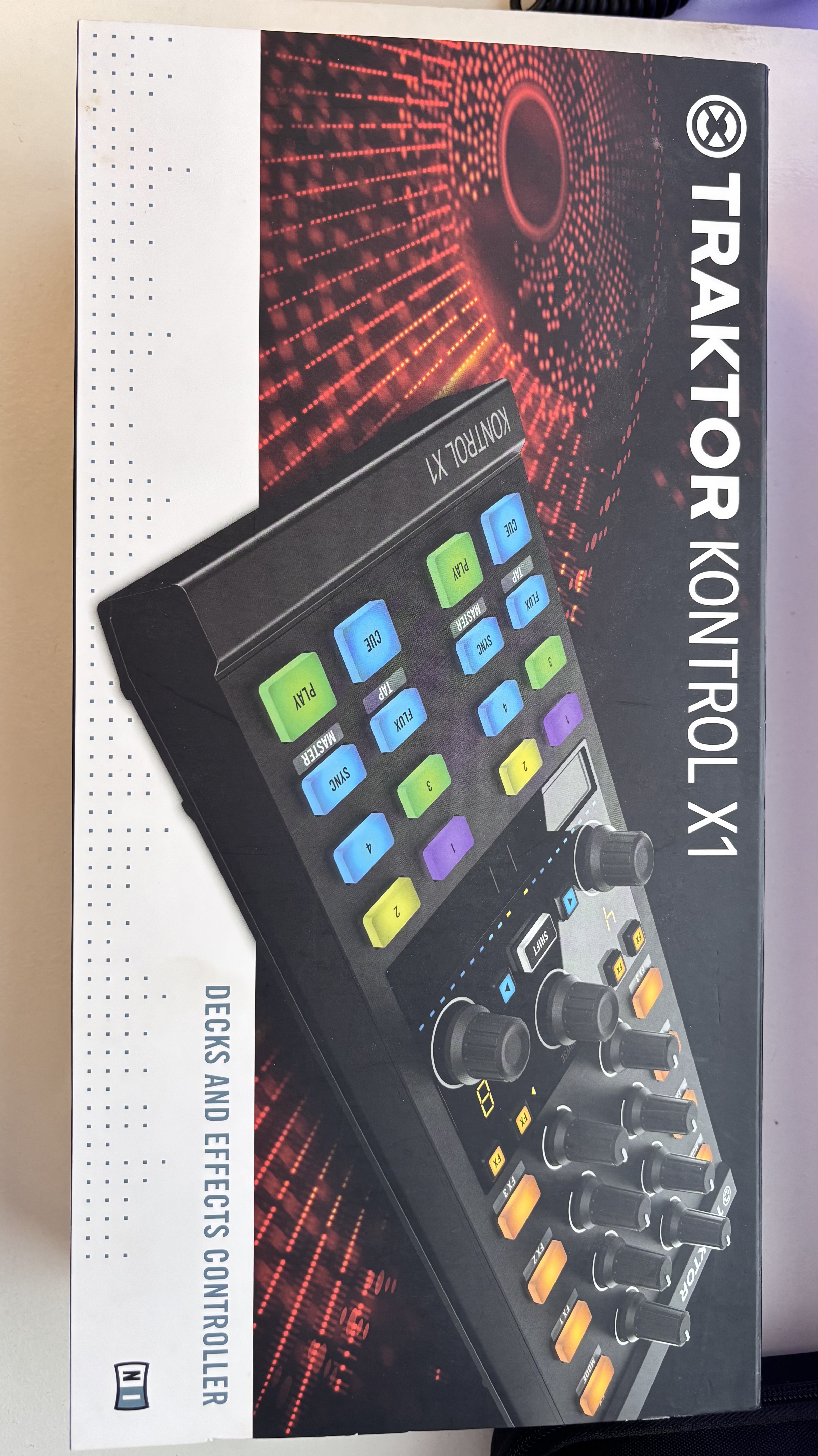 Native Instruments Traktor Kontrol X1 mk2 (84906)