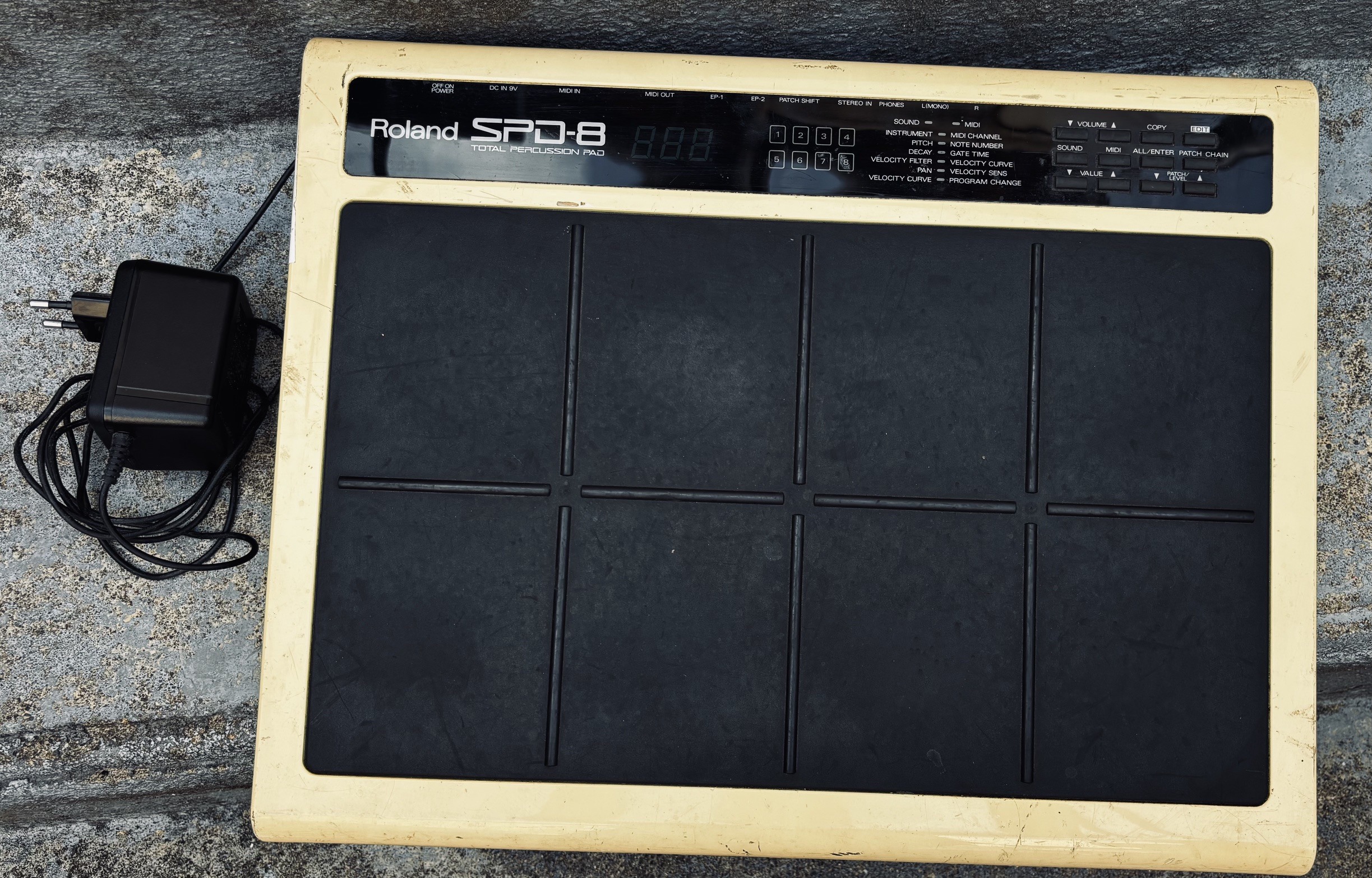 vends Roland SPD8