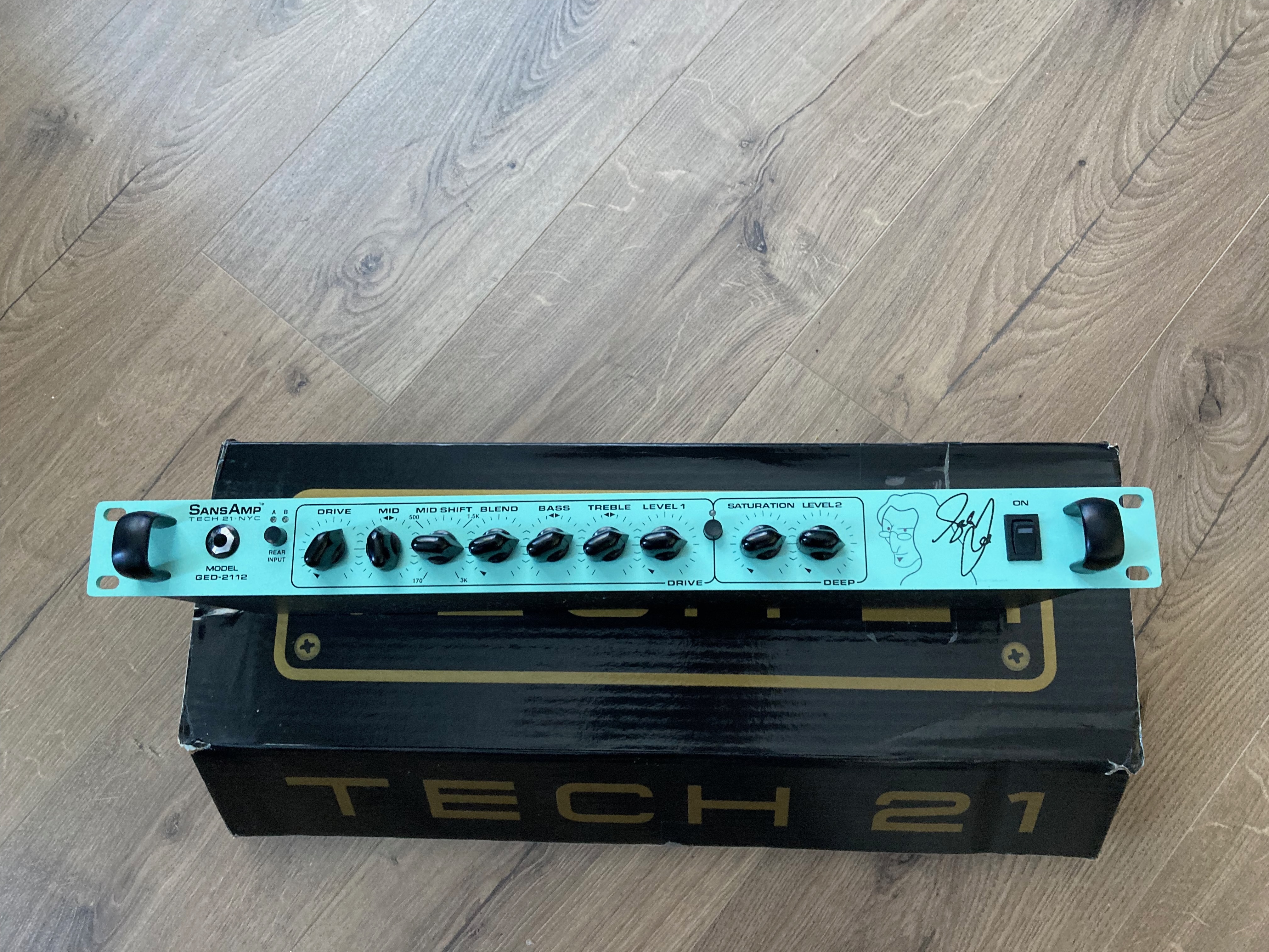 vends sansamp GED2112