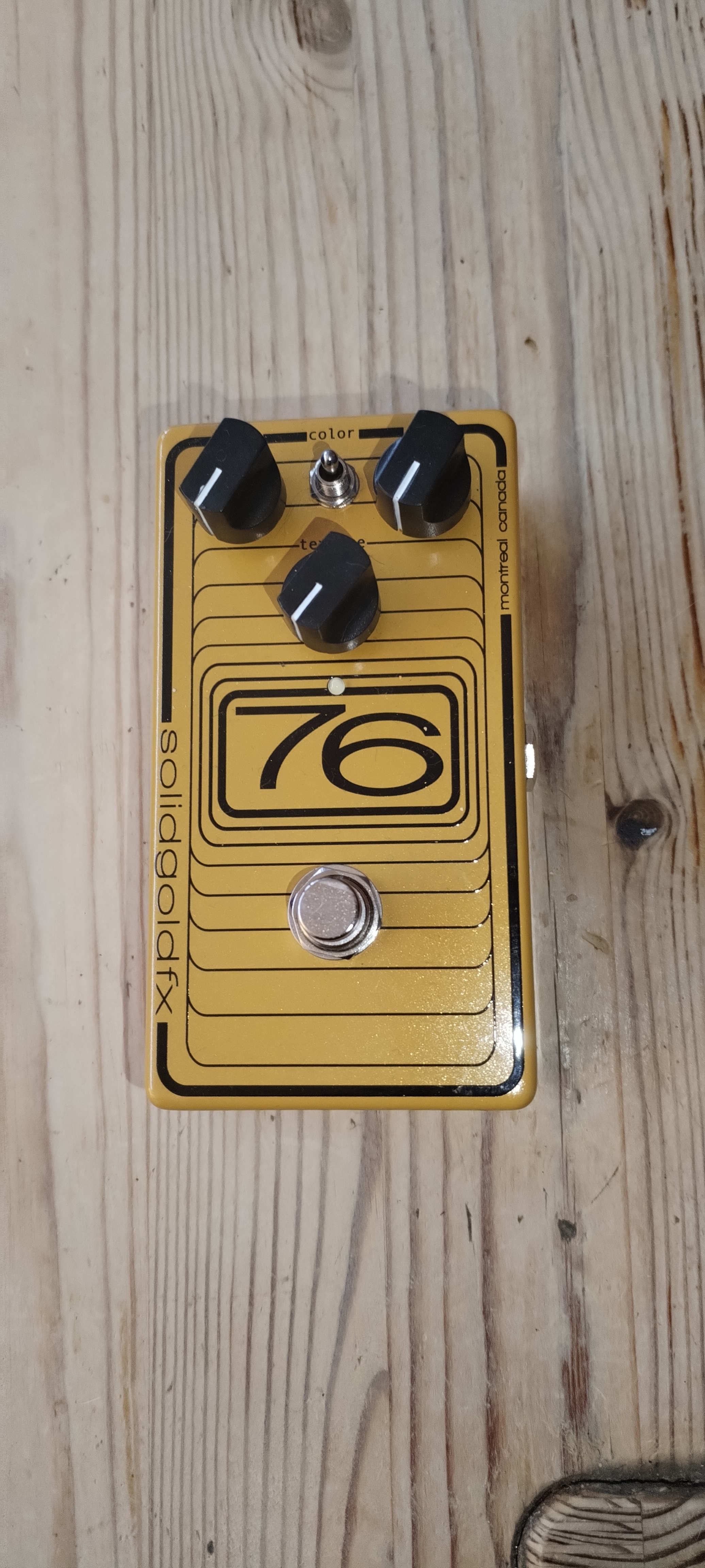 Vends Fuzz SolidGoldFX 76 Octave Fuzz  état neuf