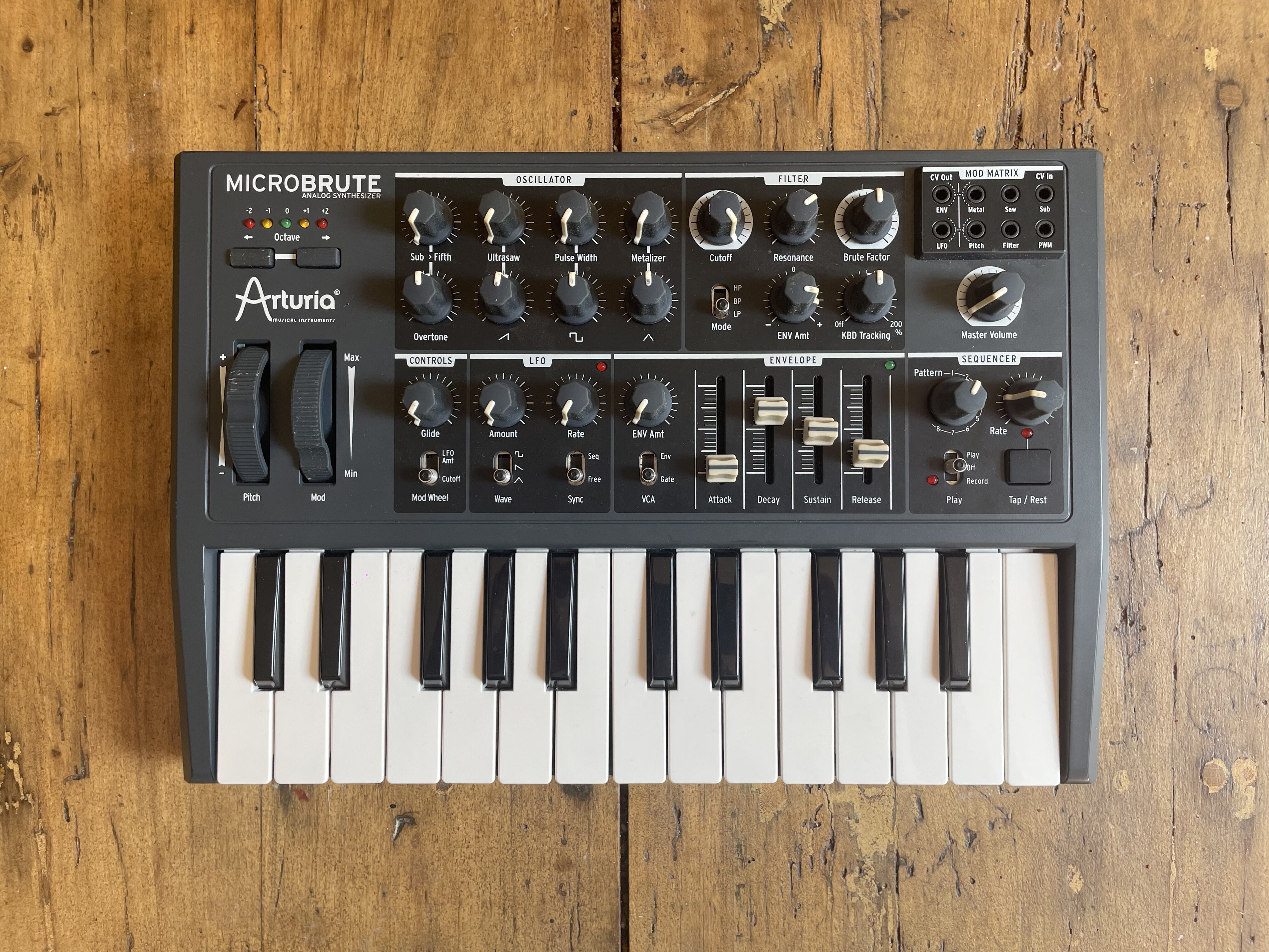 Clavier Arturia MicroBrute