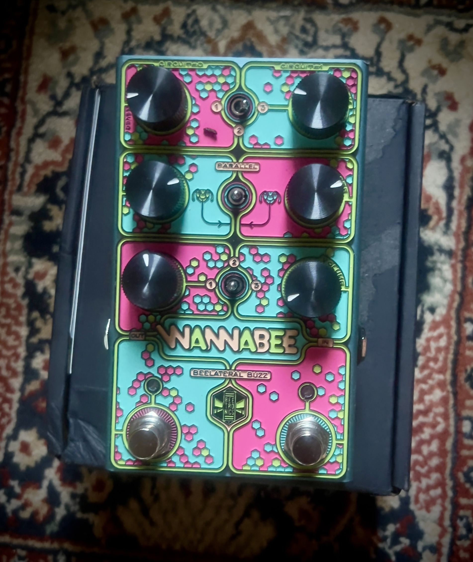 Double pédale d’effets - Wanabee beetronics