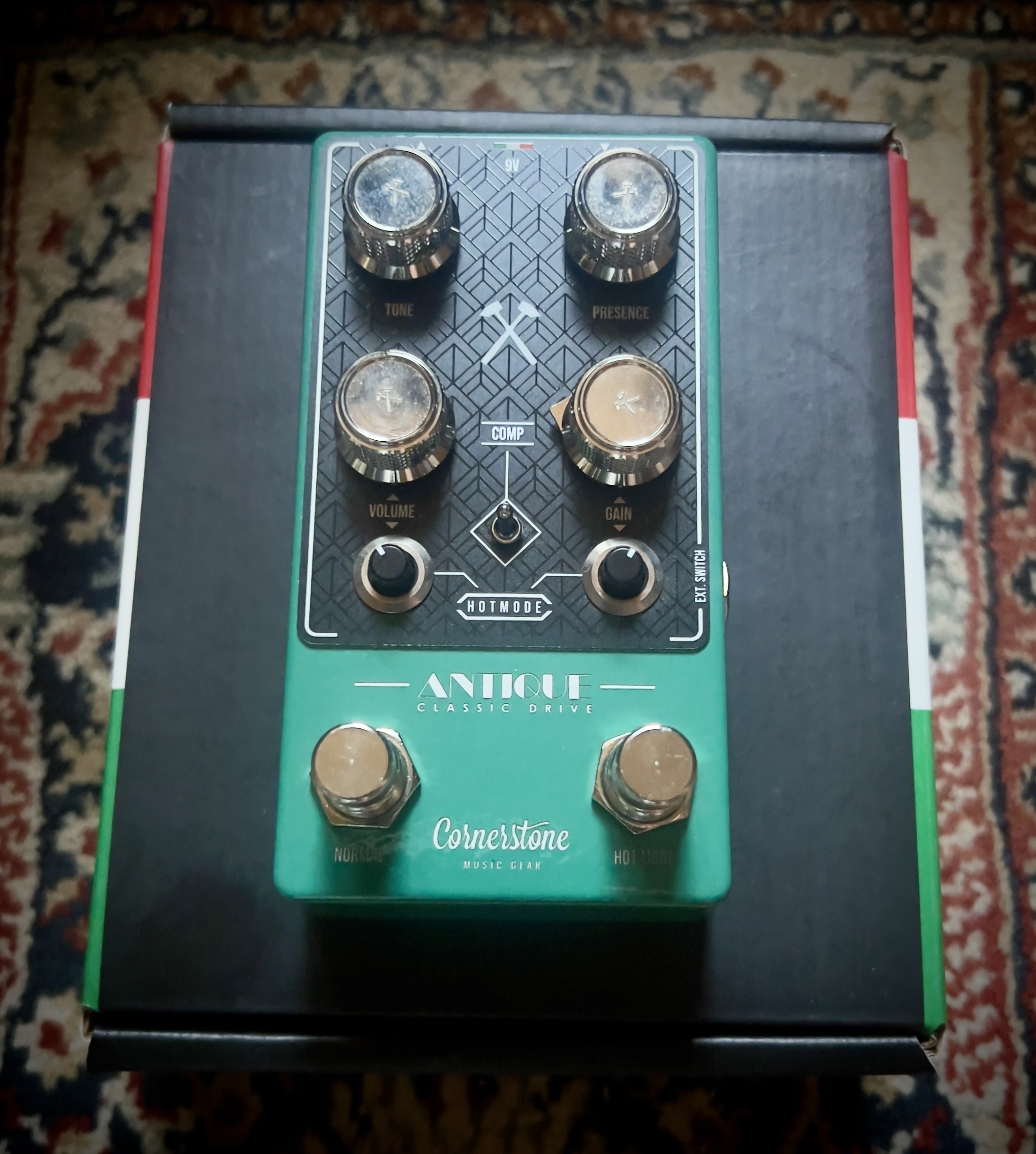 Antique V3