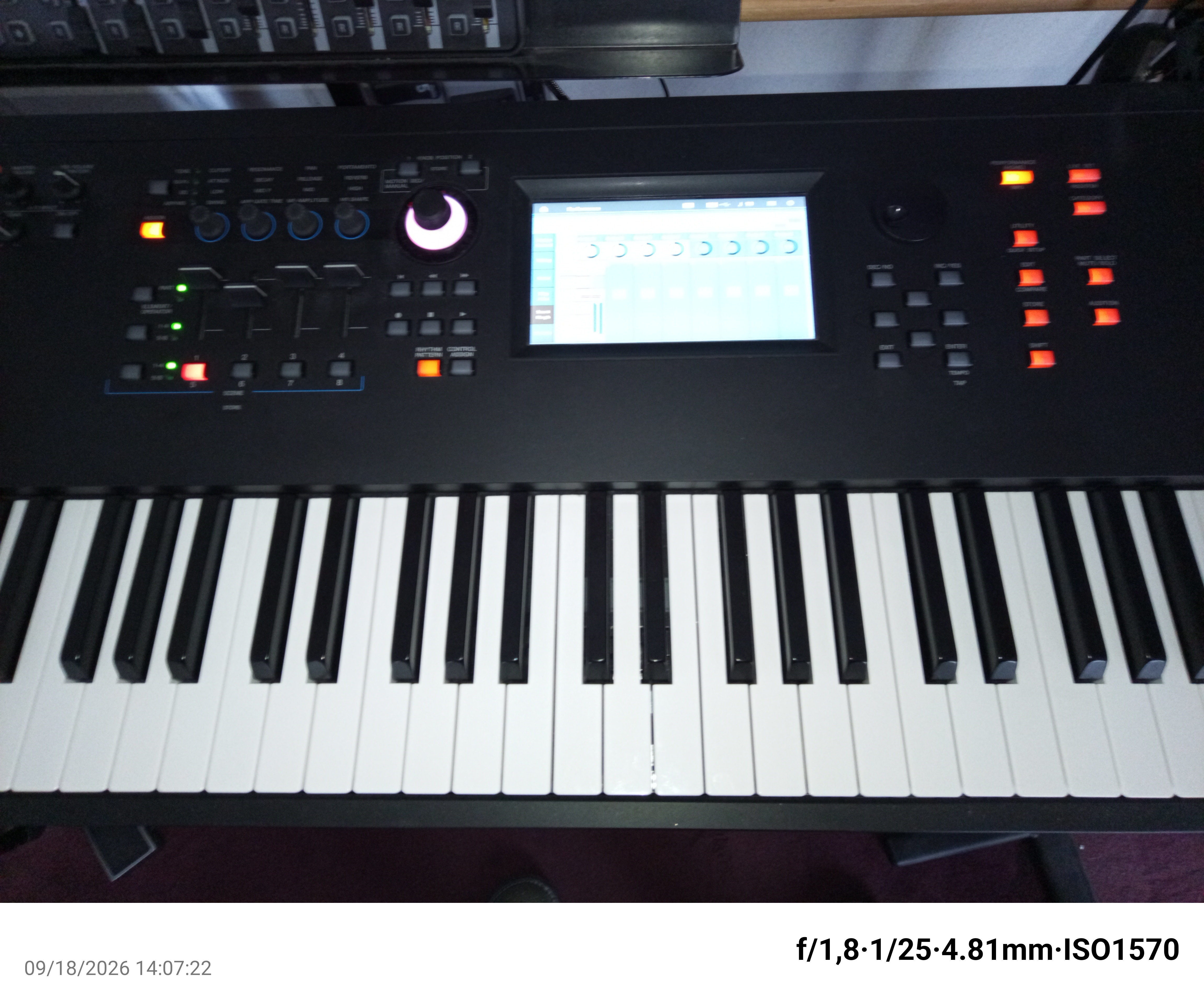 Yamaha MODX8+ (9665)