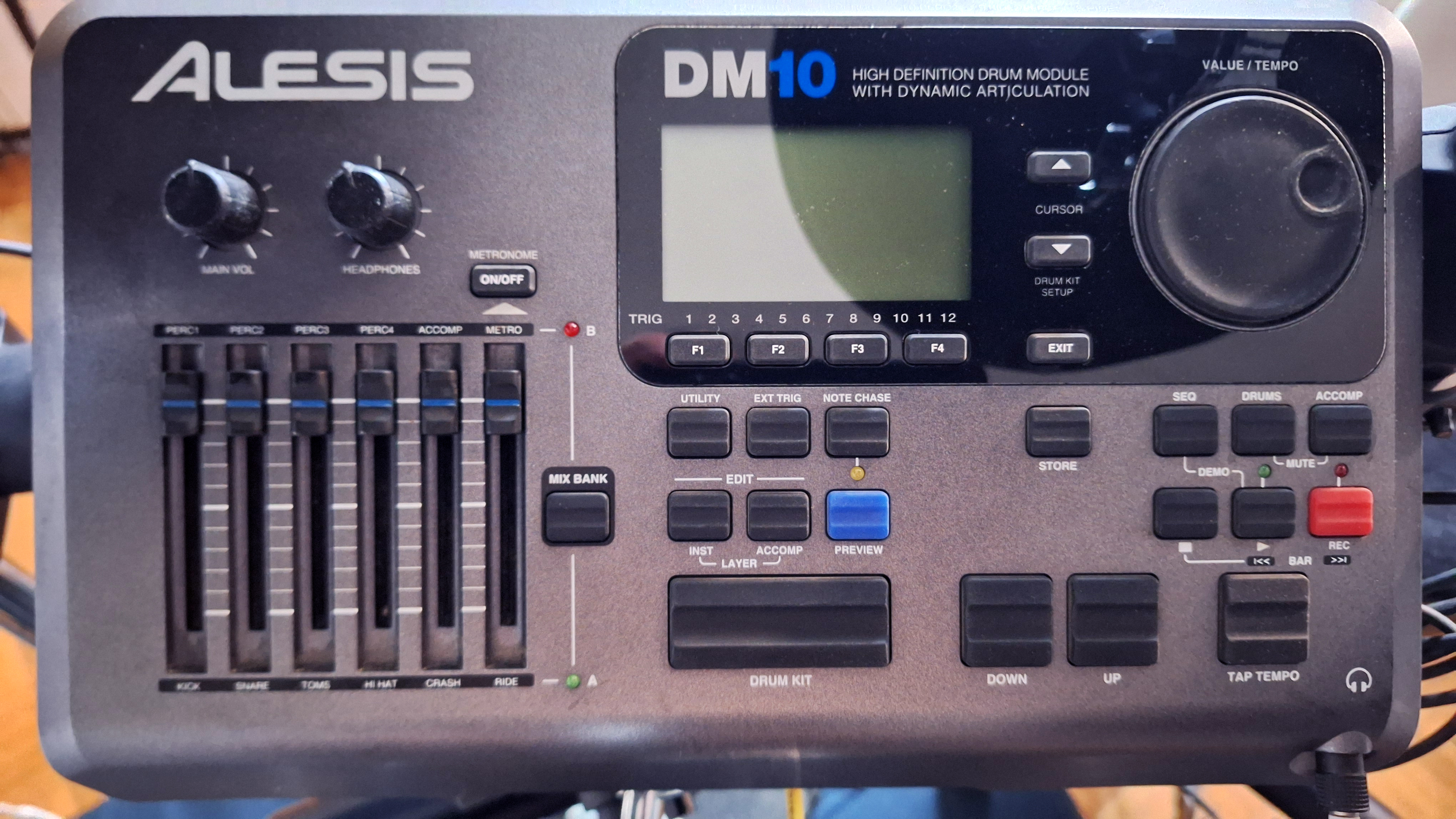 Alesis DM10 Studio Kit (2011) (34716)