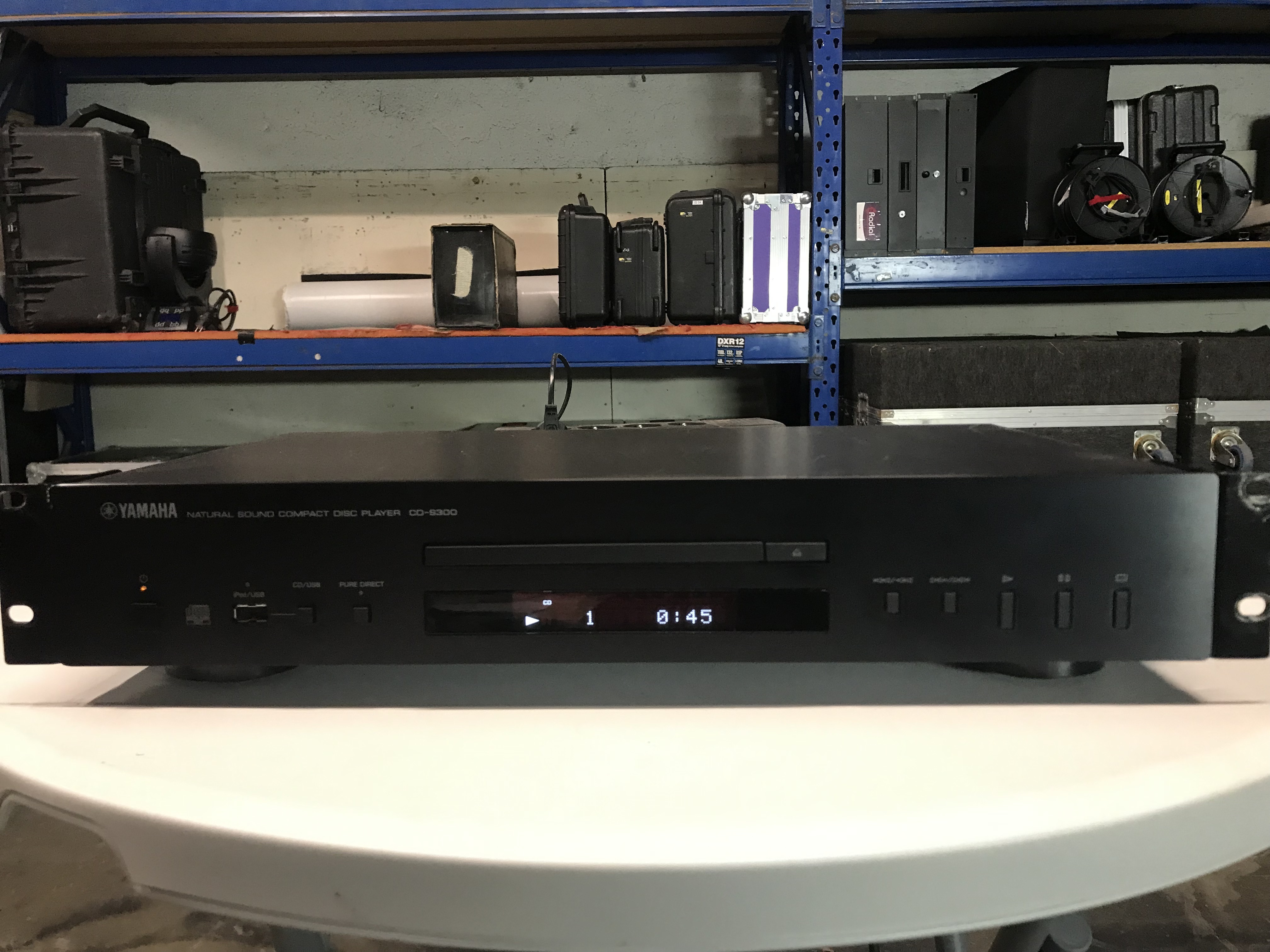 Vends YAMAHA CD-S300R