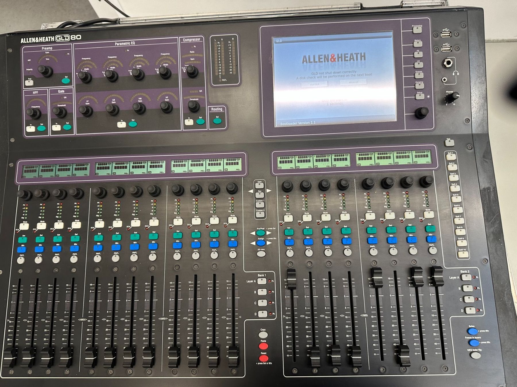 Allen & Heath GLD-80 (32597)
