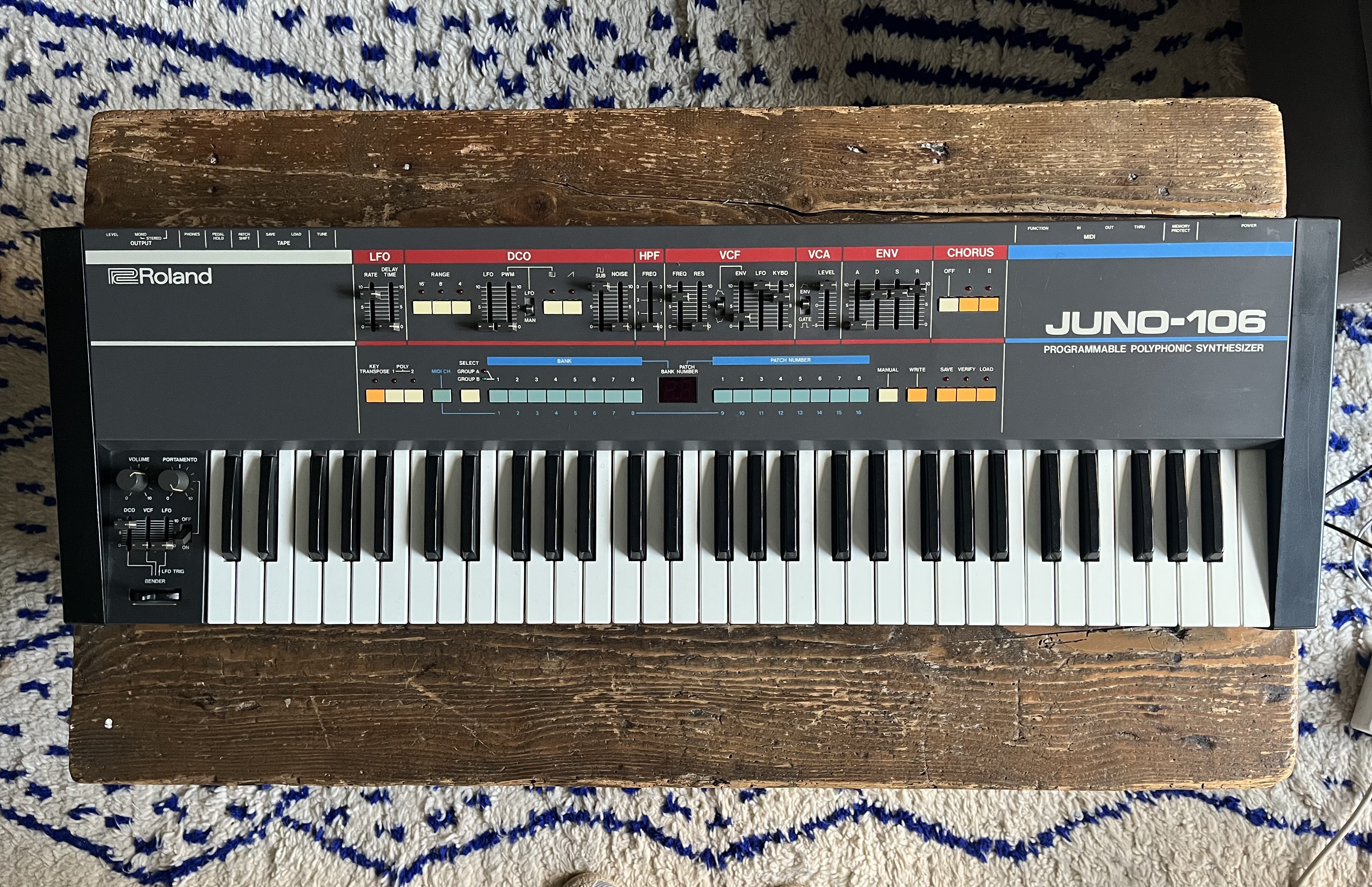 Roland Juno-106 | entièrement fonctionnel,