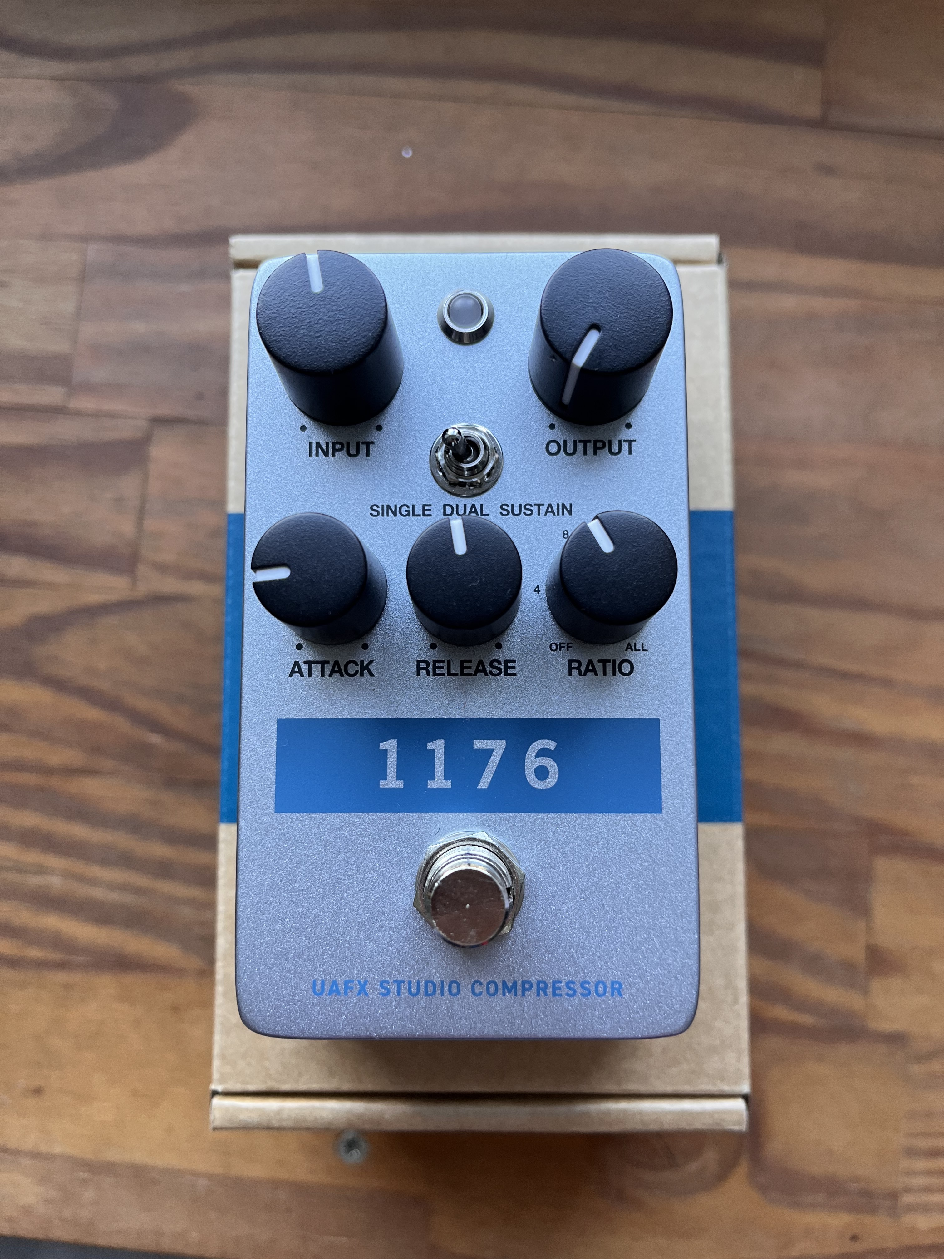 Vends UAFX 1176 Studio Compressor