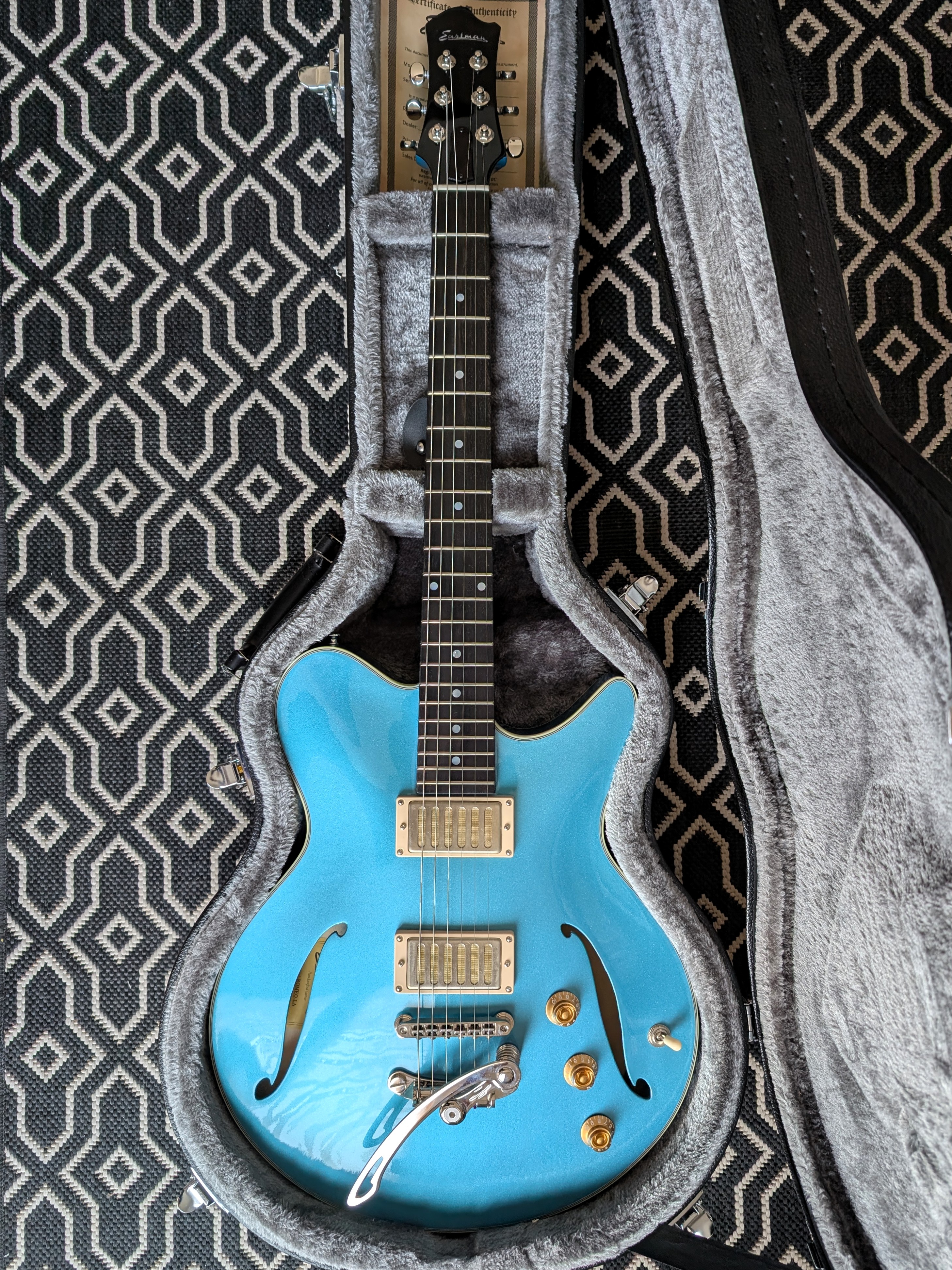 Eastman Romeo LA Thinline - Celestine Blue