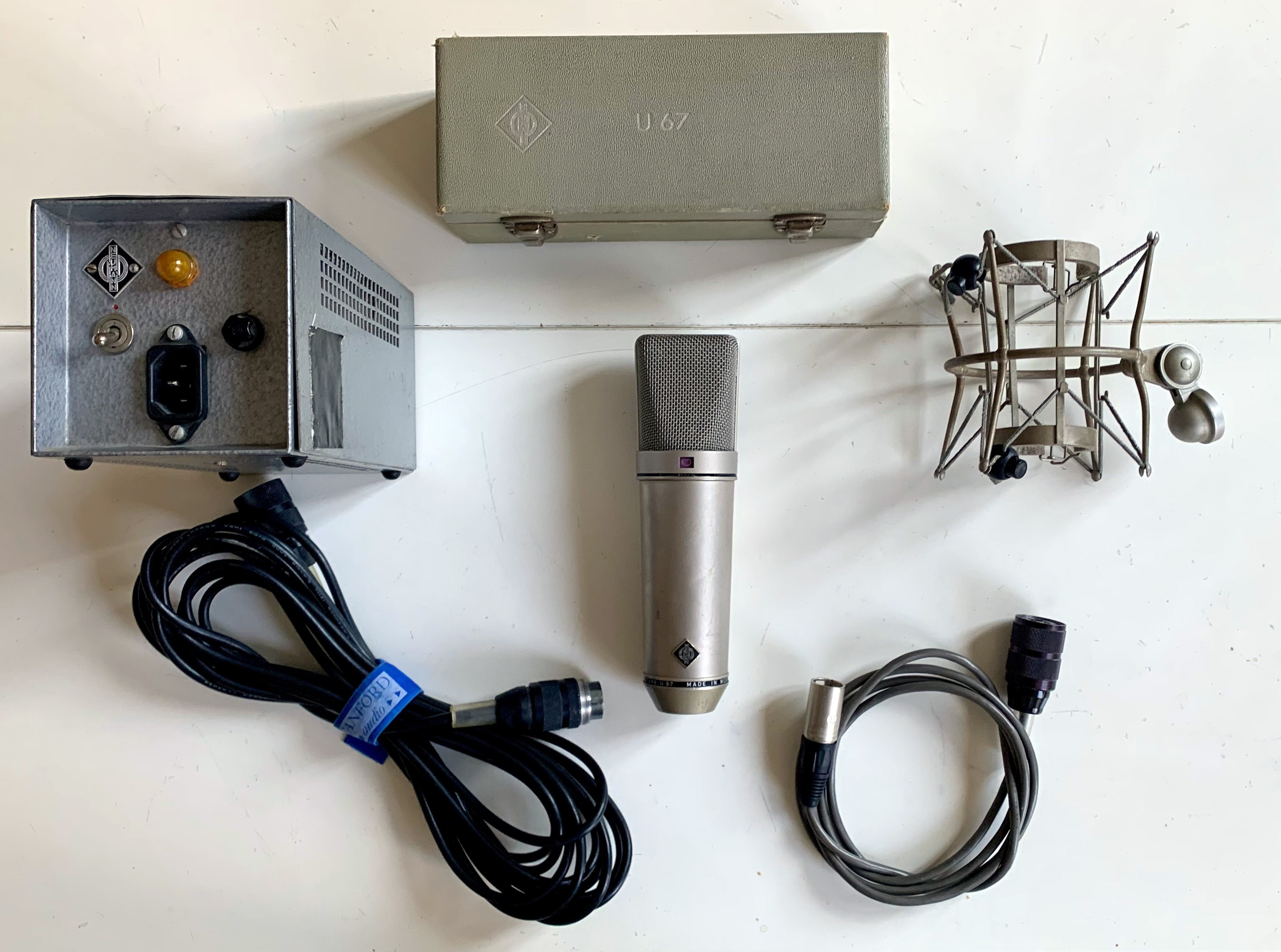 Vends Neumann U67