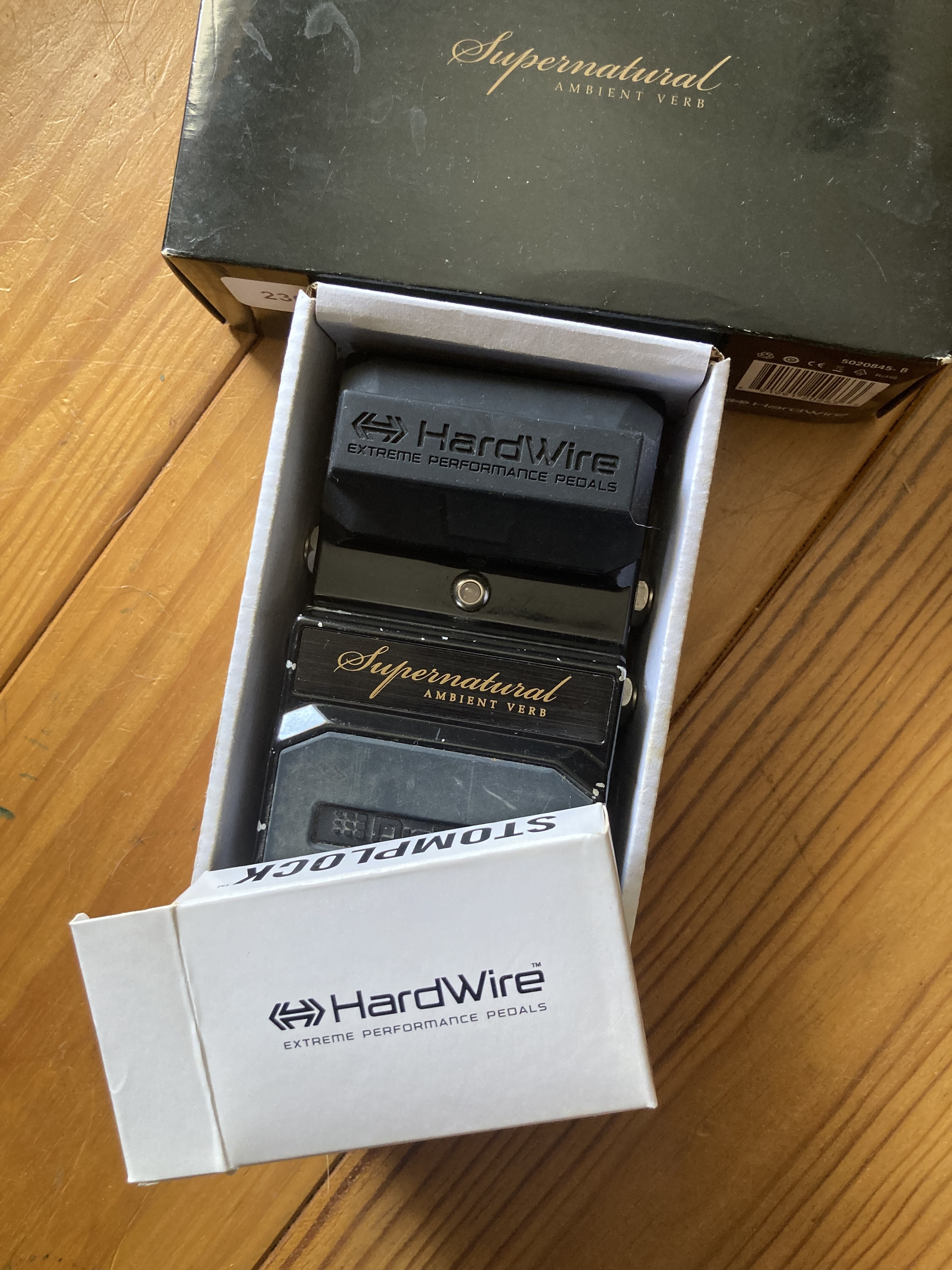 HardWire Pedals Supernatural Ambient Verb (21561)