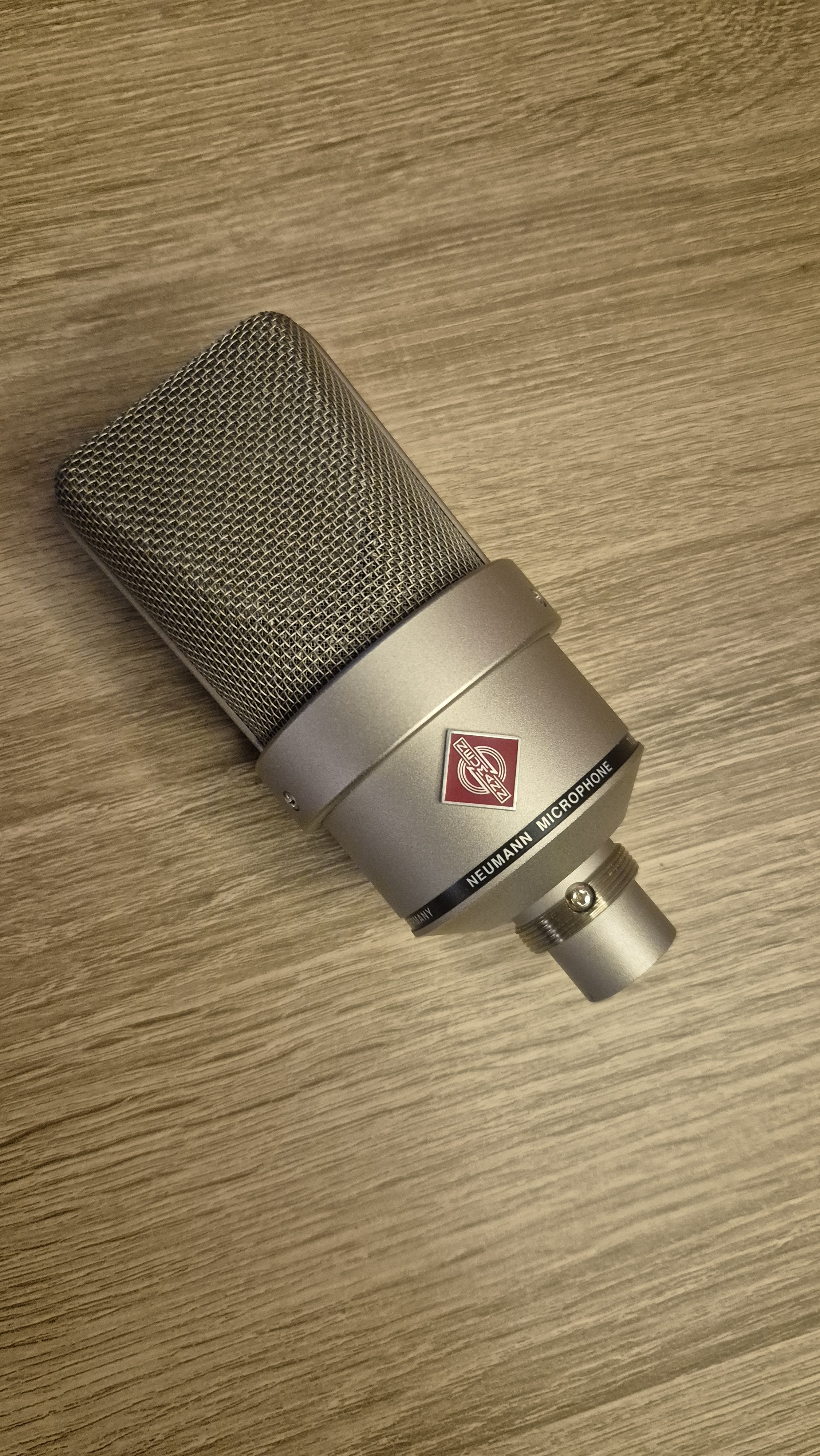 Neumann TLM 103 – Microphone studio