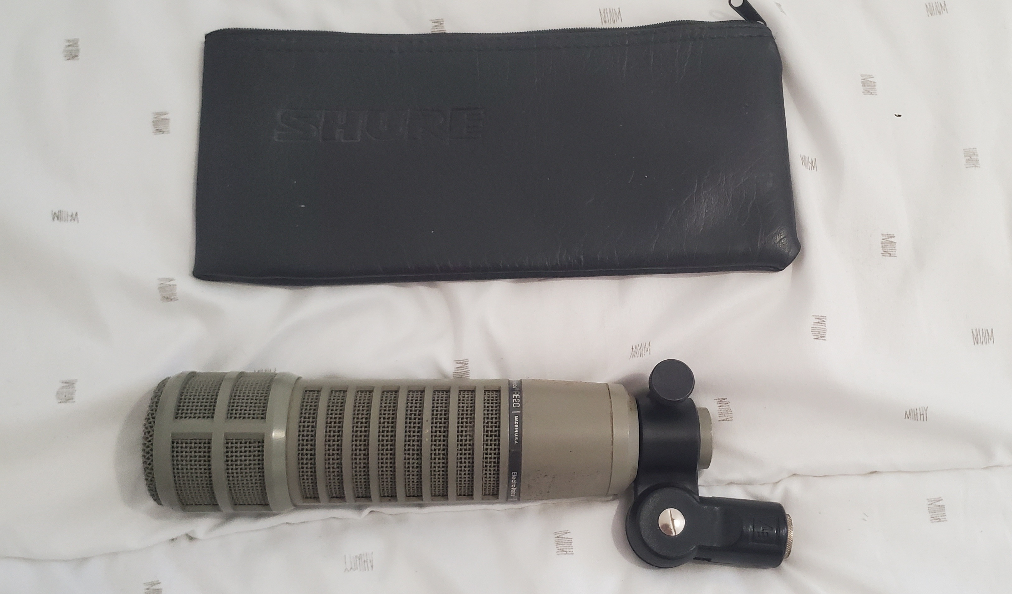 Electro-Voice RE20 (10932)