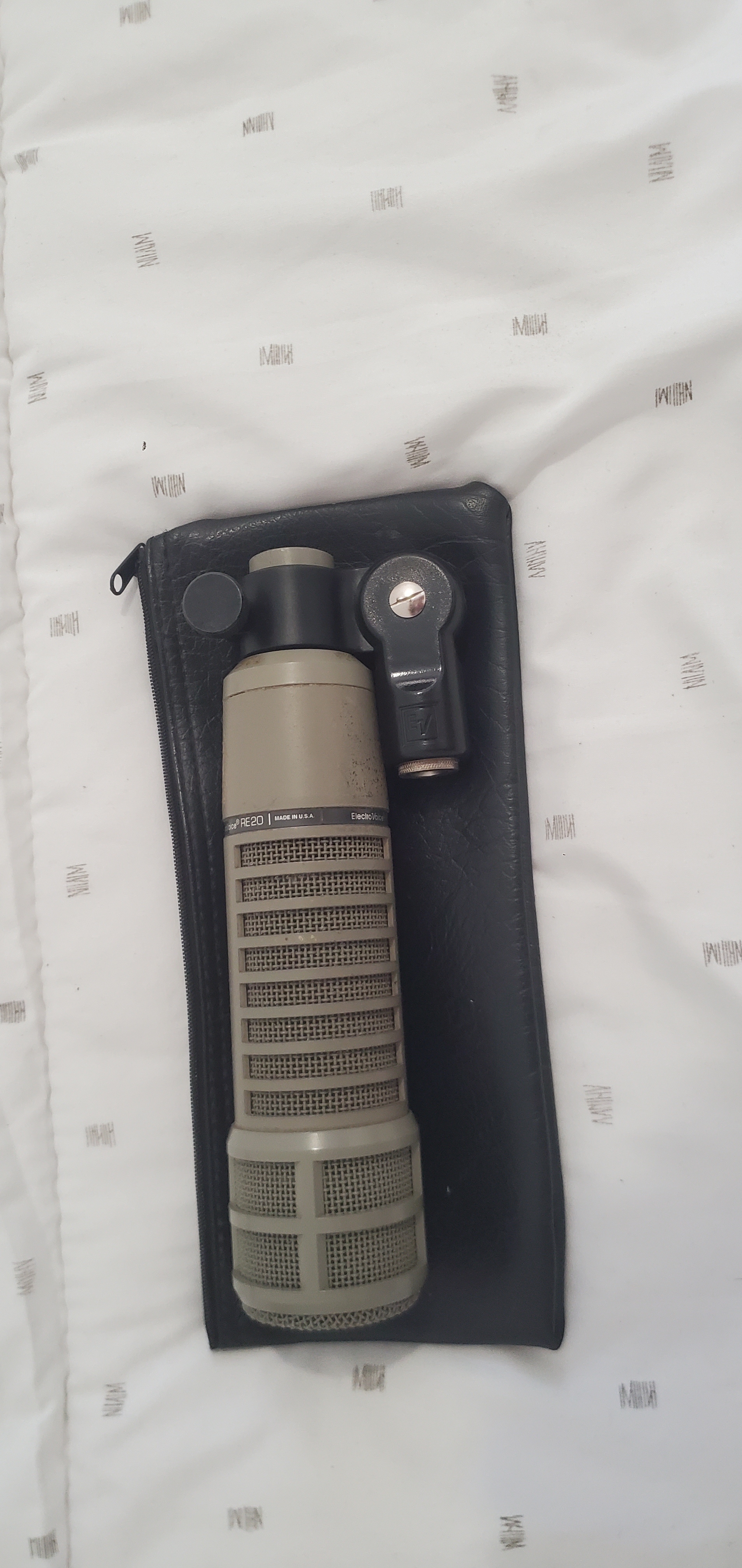 Electro-Voice RE20 (98636)