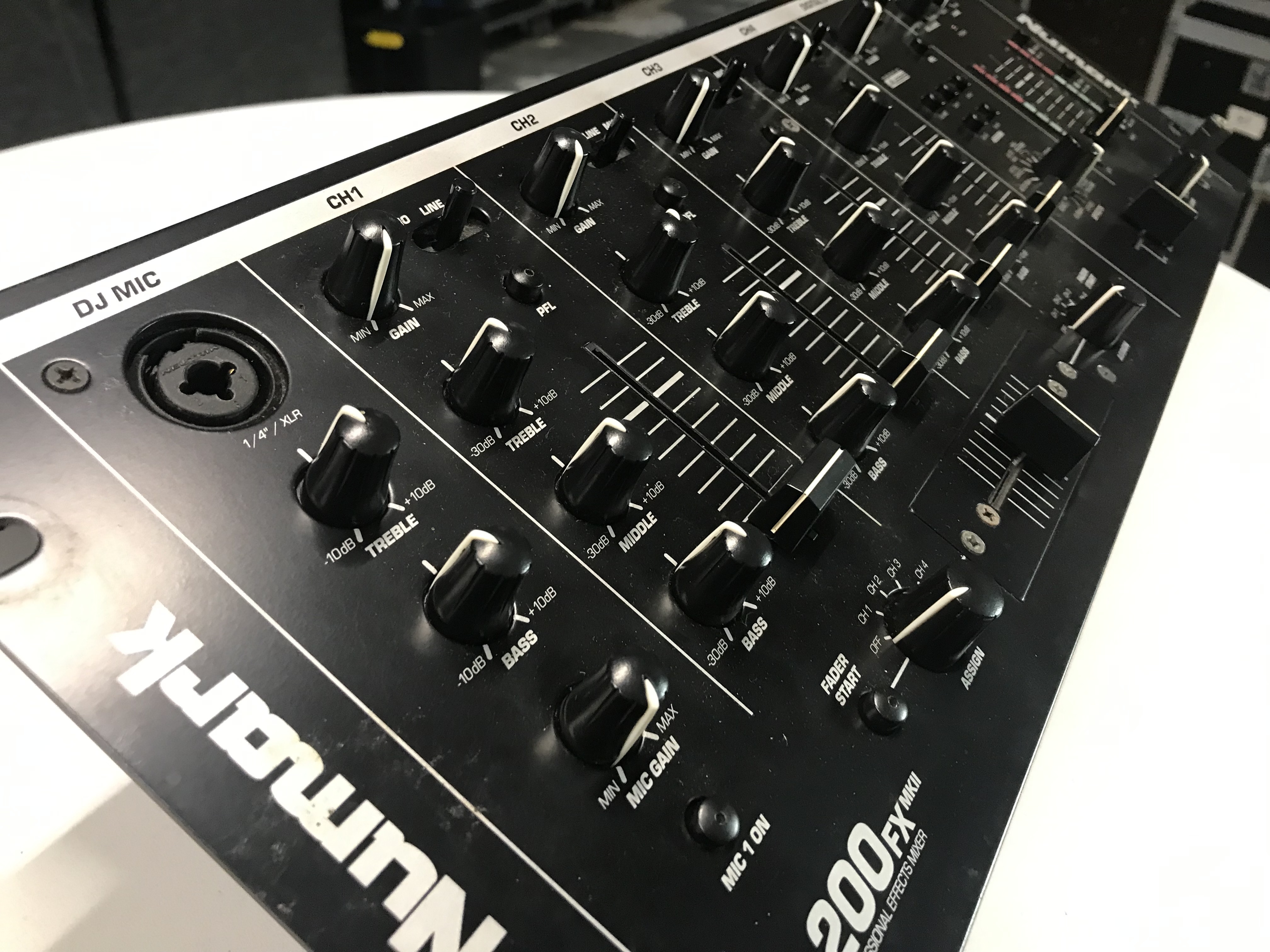 Numark 200FX MK2 (17790)
