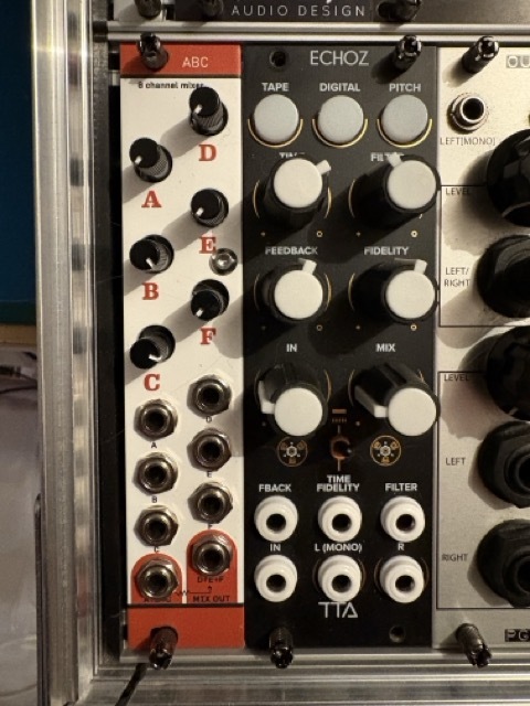 Tiptop Audio Echoz