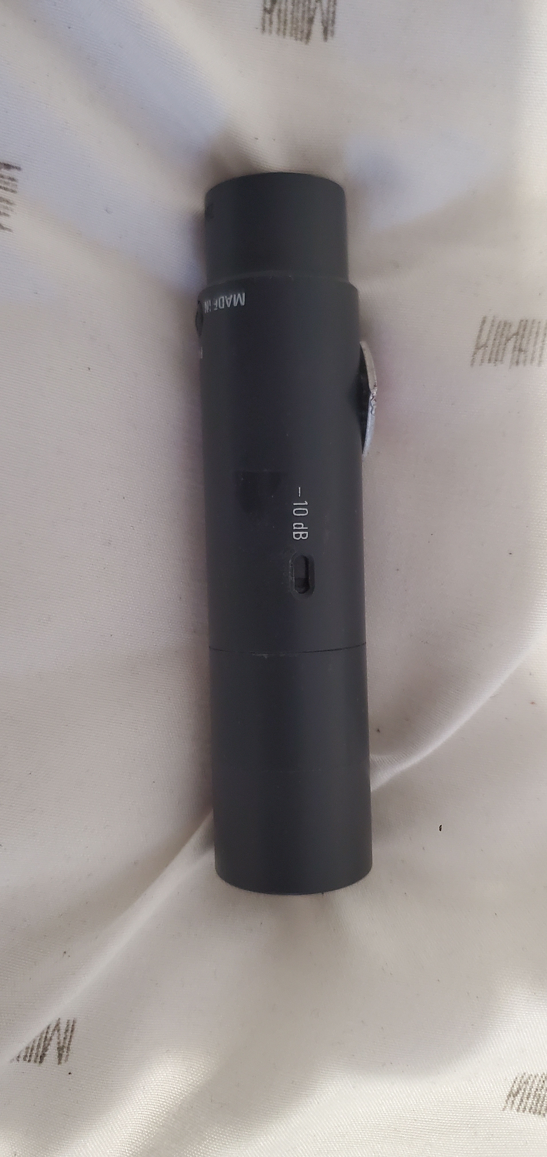 Neumann KM 100 (489)