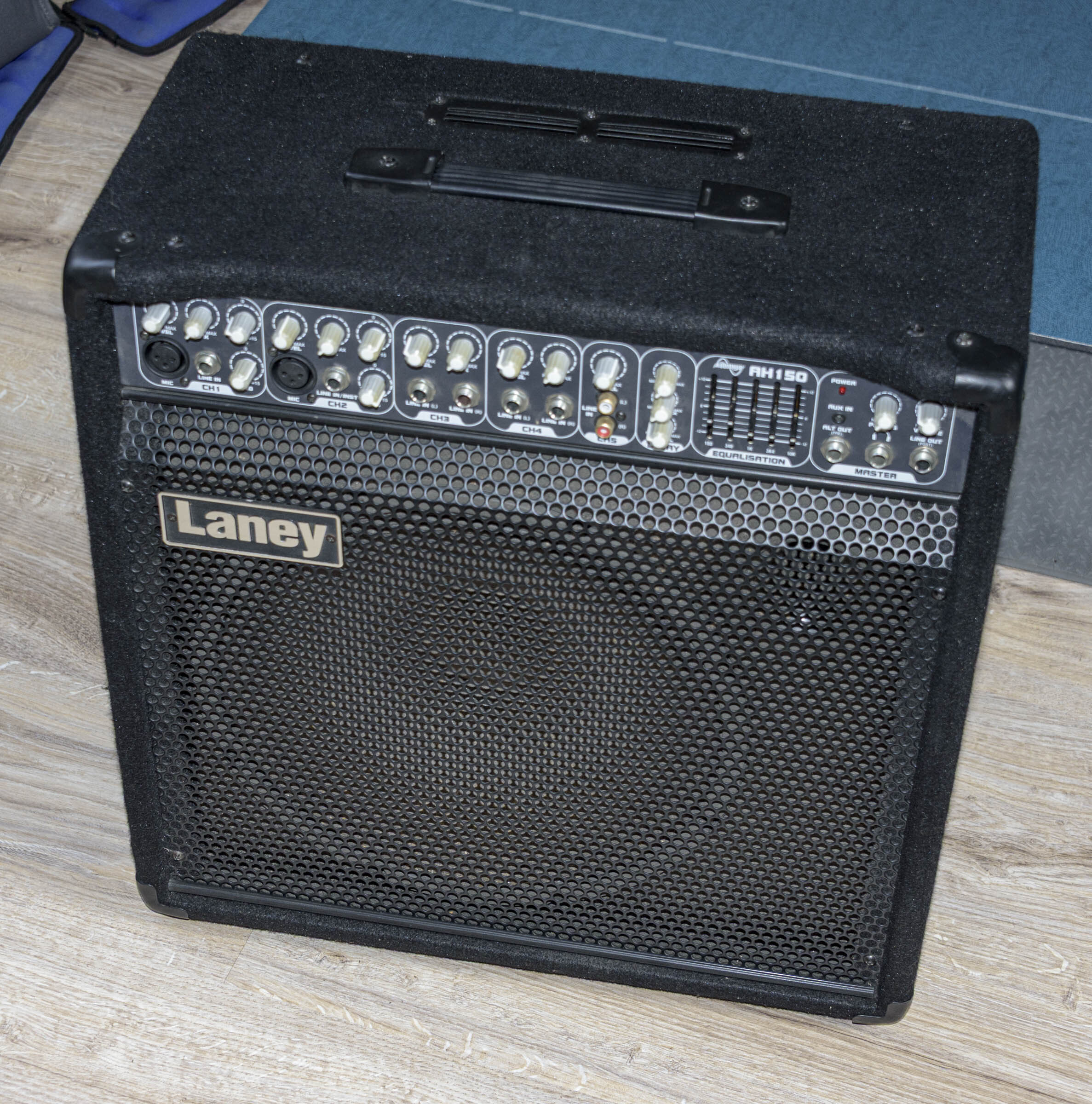 Vends Combo Laney AH 150