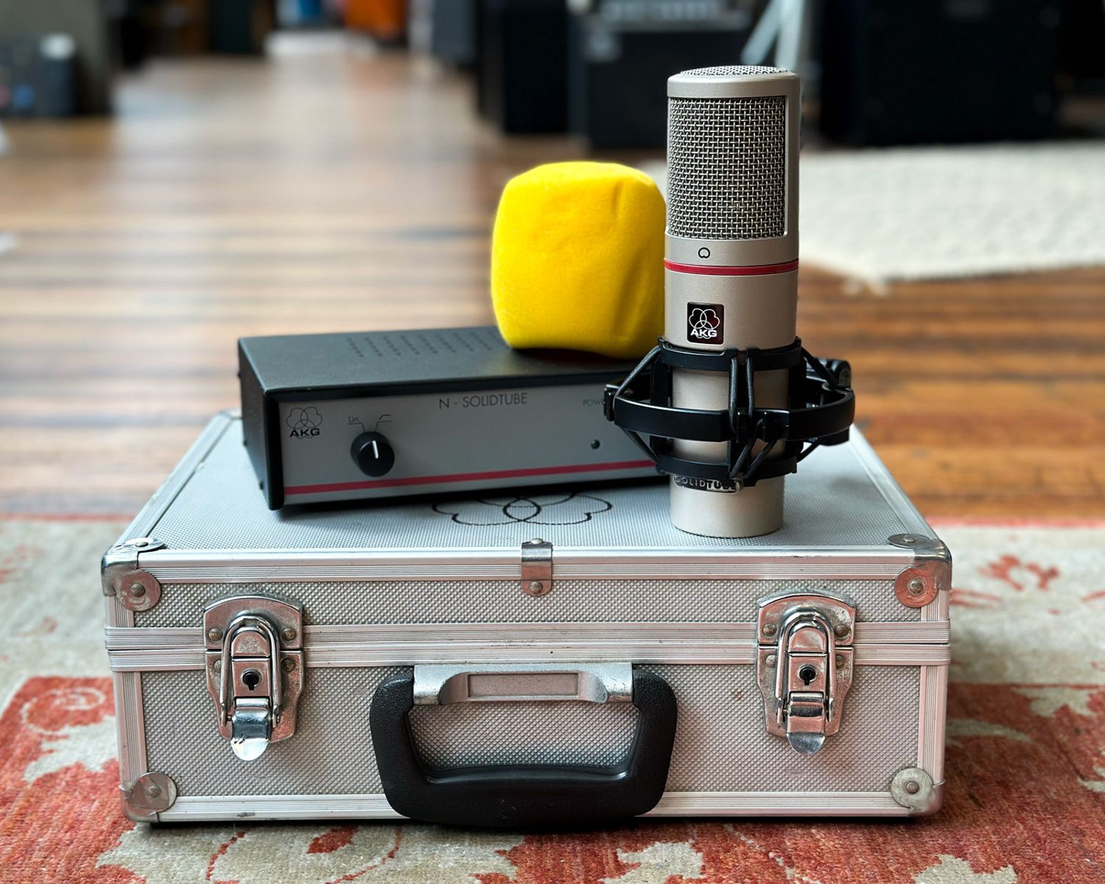 vends AKG SolidTube 