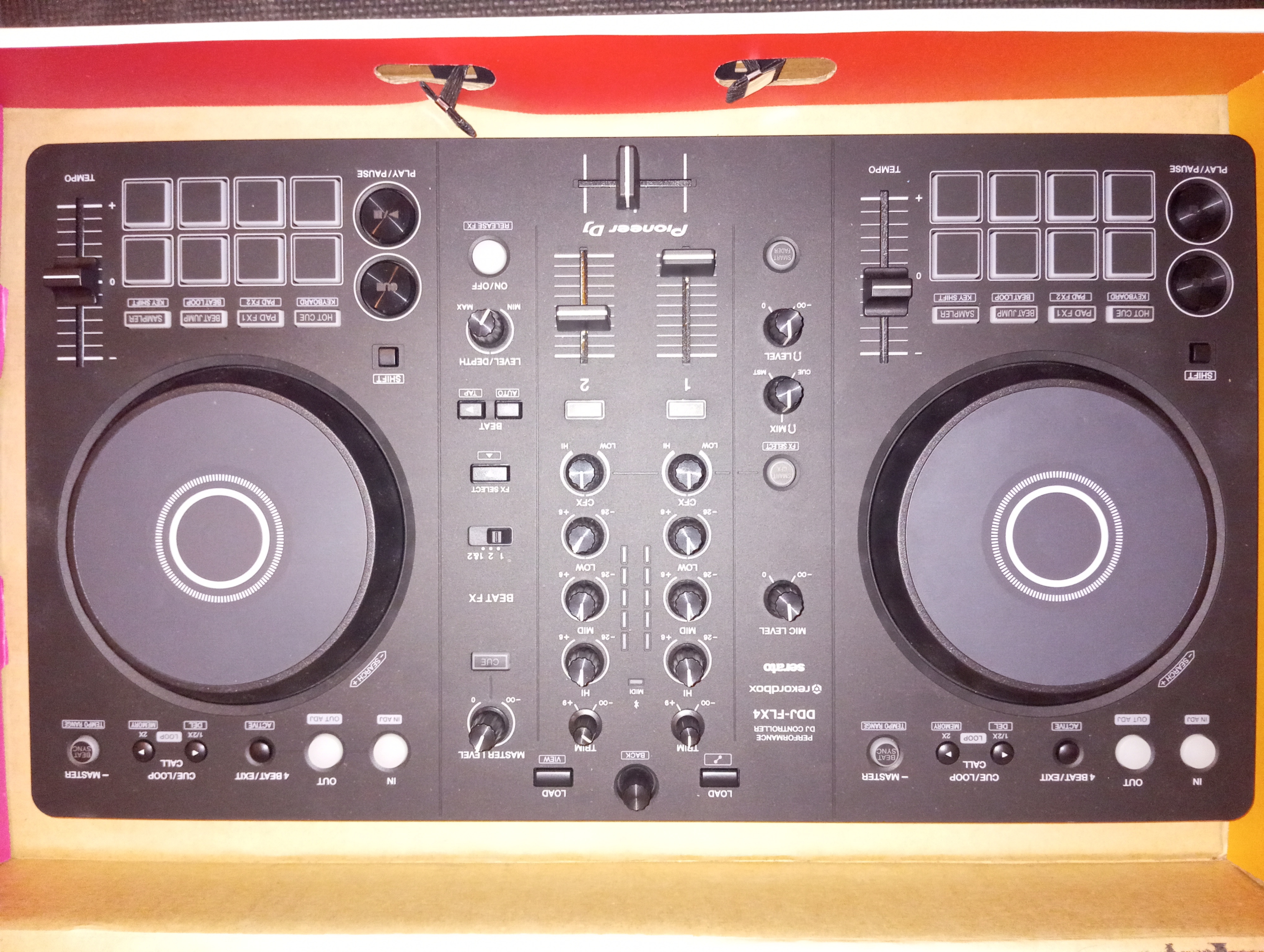 Boss DR-880 