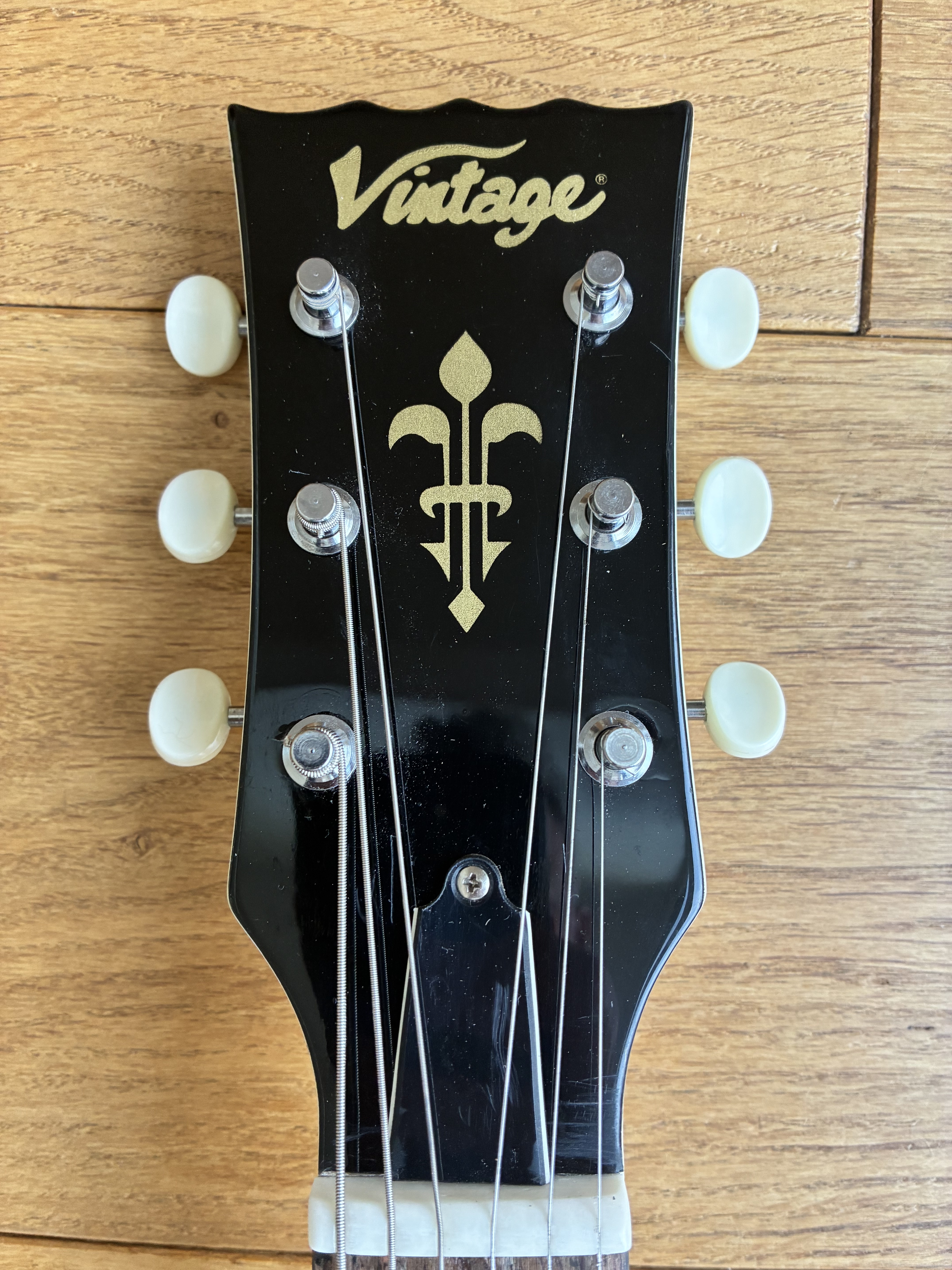Vintage V130 Reissued (74248)