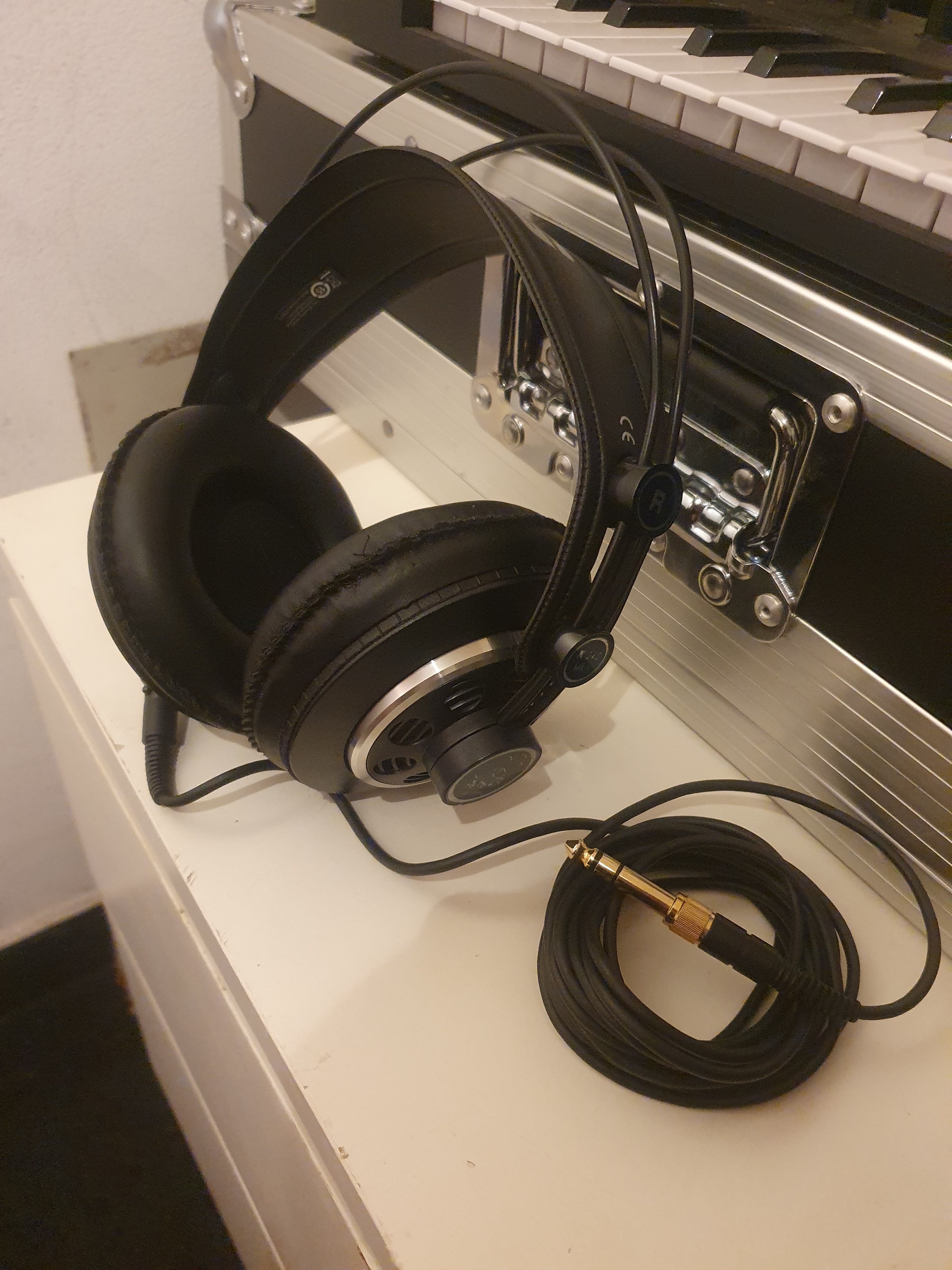 vends casque AKG K240 MKII