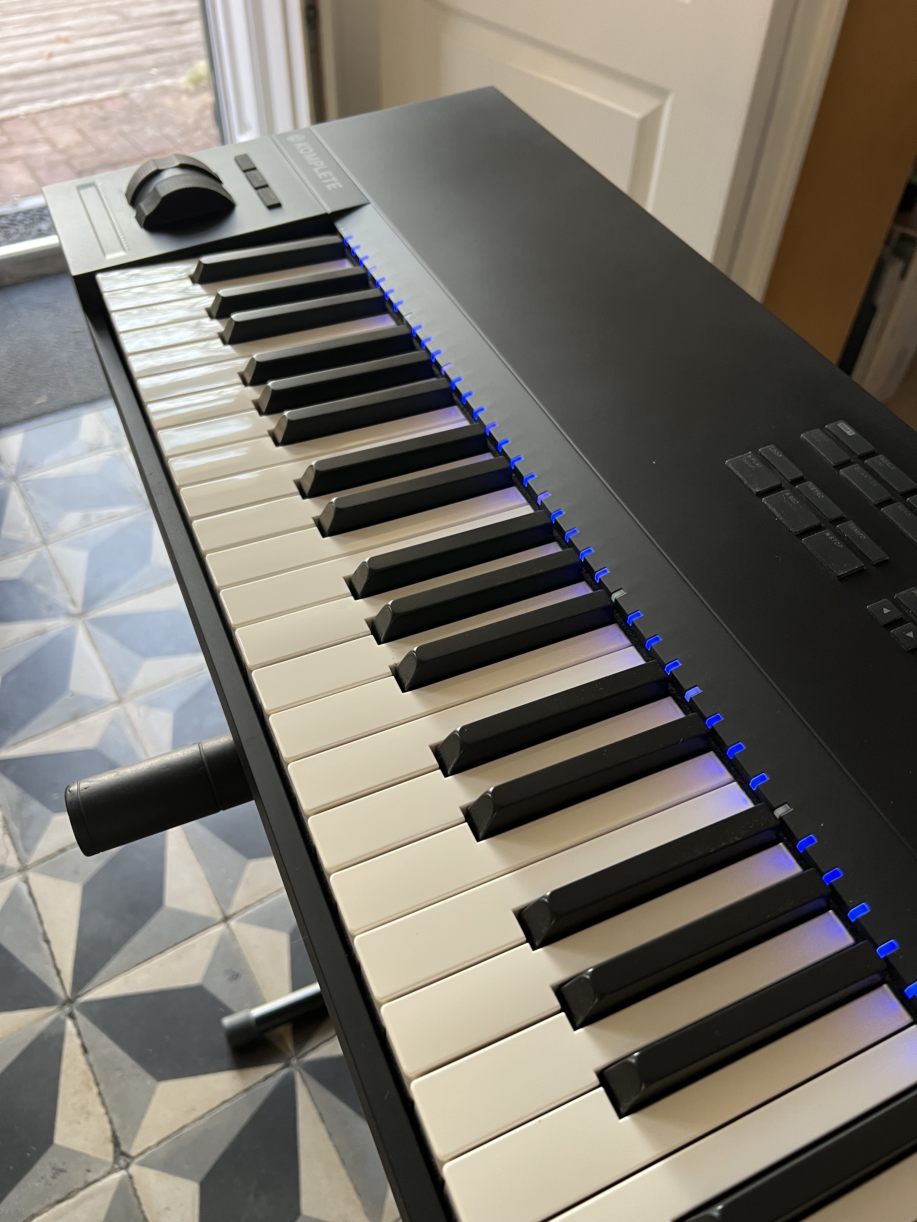 Native Instruments Komplete Kontrol S88 (49669)