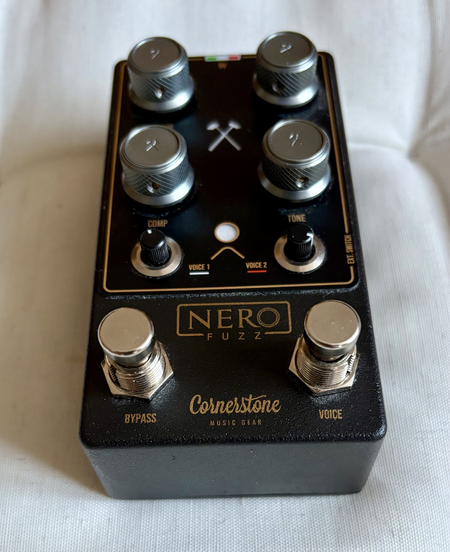 Cornerstone Nero (4976)