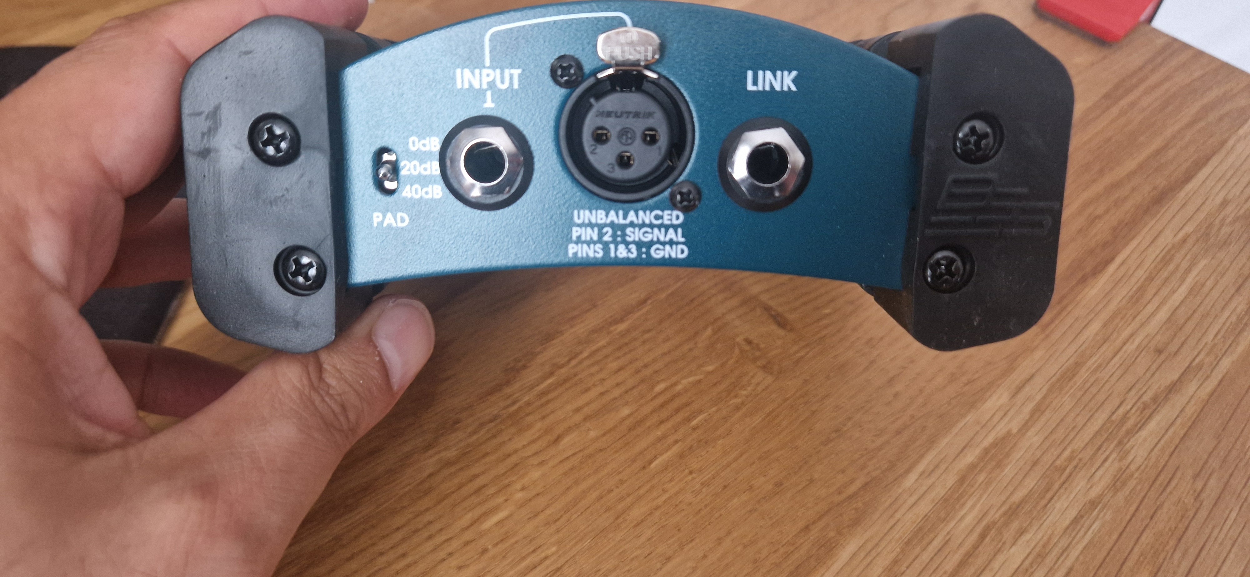 Boîtier de Direct Actif BSS AR-133 DI Box – État Impeccable / Parfait État  Description :